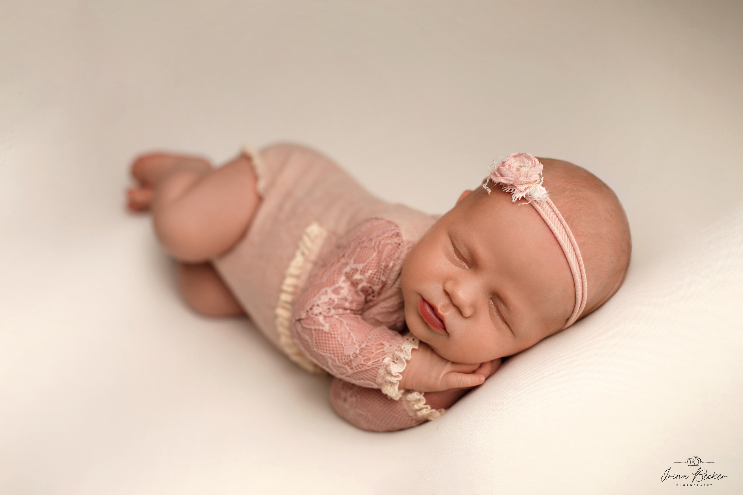 Babyfotograf Ulm, Babyfotograf Neu-Ulm, Babyfotograf Münsingen, Babyfotograf Metzingen, Babyfotograf Göppingen, Babyfotograf Tübingen, Babyfotograf Memmingen, Babyfotograf Reutlingen, Babyfotograf Stuttgart, Babyfotograf Günzburg, Babyfotograf Biberach an der Riss, Babyfotograf Alb-Donau-Kreis, Babyfotograf Bad Saulgau, Babyfotograf Bad Waldsee, Babyfotograf Ehingen, neugeborenenfotografie Ulm, neugeborenenfotografie Neu-Ulm, neugeborenenfotografie Stuttgart, neugeborenenfotografie Metzingen, neugeborenenfotografie Münsingen, neugeborenenfotografie Bad Saulgau, neugeborenenfotografie Bad Waldsee, neugeborenenfotografie Ehingen, neugeborenenfotografie Langenau, neugeborenenfotografie Ravensburg, neugeborenenfotografie Sigmaringen, Fograf Ulm, Fotograf Ehingen, Fotograf Bad Waldsee, Newborn Shooting Ulm, Babyshooting Ulm, Babyshooting Memmingen, Babyshooting Günzburg, Babyfotograf Laupheim, Babyfotograf Riedlingen, Babyfotograf Biberach an der Riß,, pregnancy, Baby, Babyfotograf Biberach an der Riß, Babyfotograf Erbach, Babyfotograf Blaubeuren