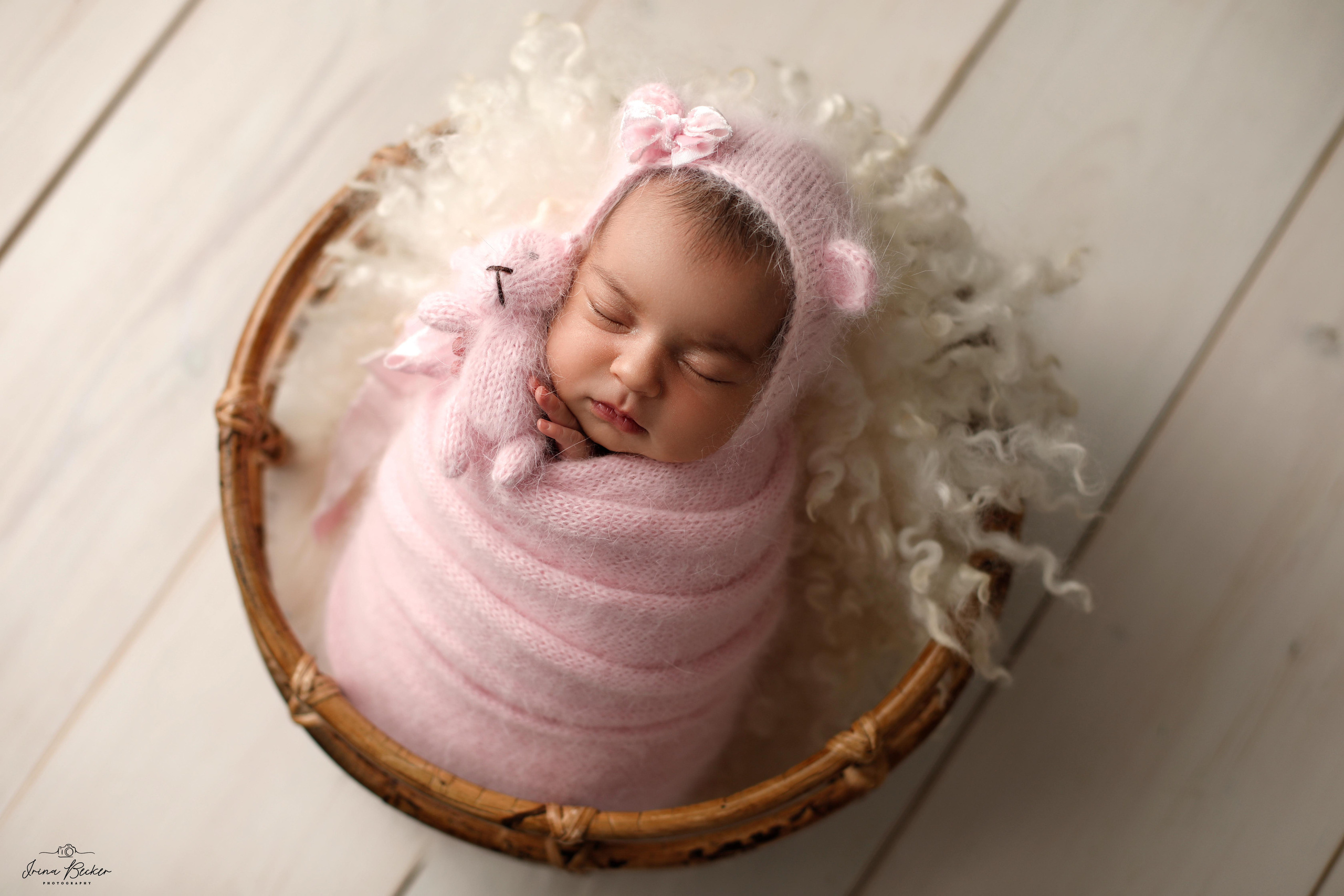 Babyfotograf Ulm, Babyfotograf Neu-Ulm, Babyfotograf Münsingen, Babyfotograf Metzingen, Babyfotograf Göppingen, Babyfotograf Tübingen, Babyfotograf Memmingen, Babyfotograf Reutlingen, Babyfotograf Stuttgart, Babyfotograf Günzburg, Babyfotograf Biberach an der Riss, Babyfotograf Alb-Donau-Kreis, Babyfotograf Bad Saulgau, Babyfotograf Bad Waldsee, Babyfotograf Ehingen, neugeborenenfotografie Ulm, neugeborenenfotografie Neu-Ulm, neugeborenenfotografie Stuttgart, neugeborenenfotografie Metzingen, neugeborenenfotografie Münsingen, neugeborenenfotografie Bad Saulgau, neugeborenenfotografie Bad Waldsee, neugeborenenfotografie Ehingen, neugeborenenfotografie Langenau, neugeborenenfotografie Ravensburg, neugeborenenfotografie Sigmaringen, Fograf Ulm, Fotograf Ehingen, Fotograf Bad Waldsee, Fotograf Friedrichshafen, Baby Ulm, Entbindung Ulm, babyfotograf Erbach, Babyfotograf Blabeuren, Babyfotograf Biberach