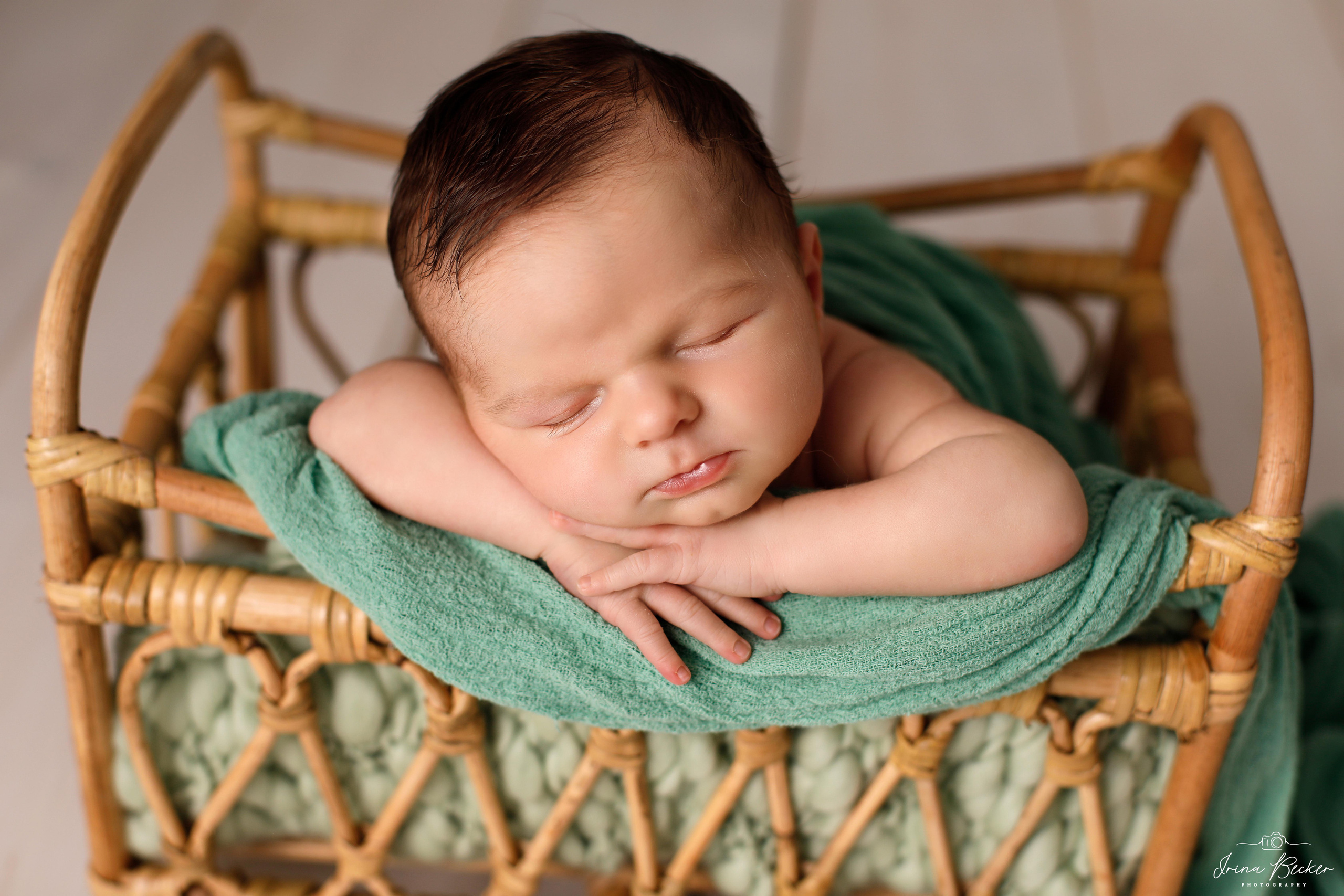 Babyfotograf Ulm, Babyfotograf Neu-Ulm, Babyfotograf Münsingen, Babyfotograf Metzingen, Babyfotograf Göppingen, Babyfotograf Tübingen, Babyfotograf Memmingen, Babyfotograf Reutlingen, Babyfotograf Stuttgart, Babyfotograf Günzburg, Babyfotograf Biberach an der Riss, Babyfotograf Alb-Donau-Kreis, Babyfotograf Bad Saulgau, Babyfotograf Bad Waldsee, Babyfotograf Ehingen, neugeborenenfotografie Ulm, neugeborenenfotografie Neu-Ulm, neugeborenenfotografie Stuttgart, neugeborenenfotografie Metzingen, neugeborenenfotografie Münsingen, neugeborenenfotografie Bad Saulgau, neugeborenenfotografie Bad Waldsee, neugeborenenfotografie Ehingen, neugeborenenfotografie Langenau, neugeborenenfotografie Ravensburg, neugeborenenfotografie Sigmaringen, Fograf Ulm, Fotograf Ehingen, Fotograf Bad Waldsee, Fotograf Friedrichshafen, Baby Ulm, Entbindung Ulm, babyfotograf Erbach, Babyfotograf Blabeuren, Babyfotograf Biberach