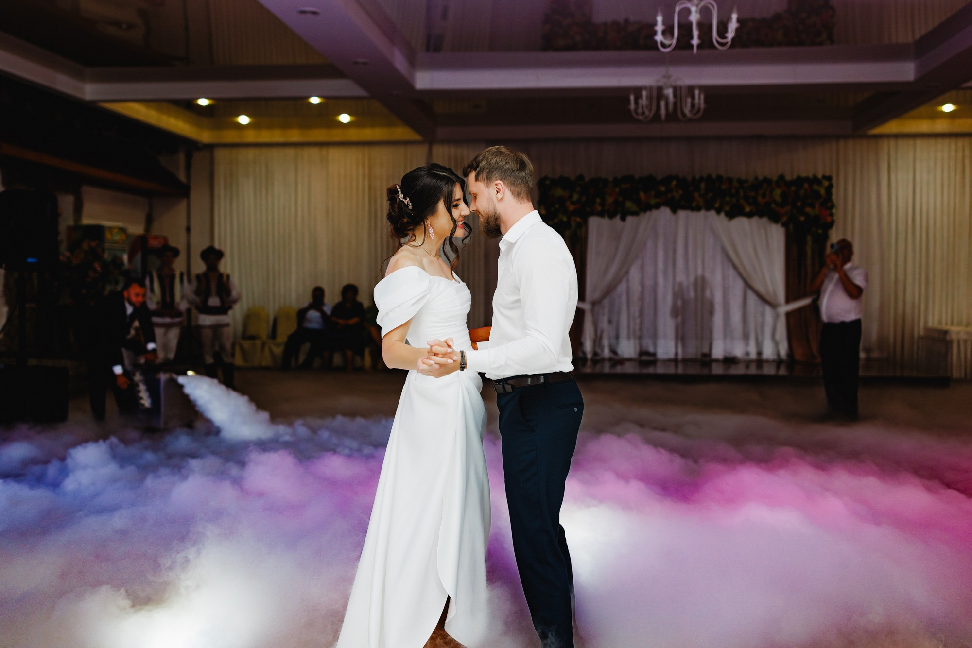 Ecaterina si Bastien. Fotograf și videograf de nuntă R. Moldova, Romania