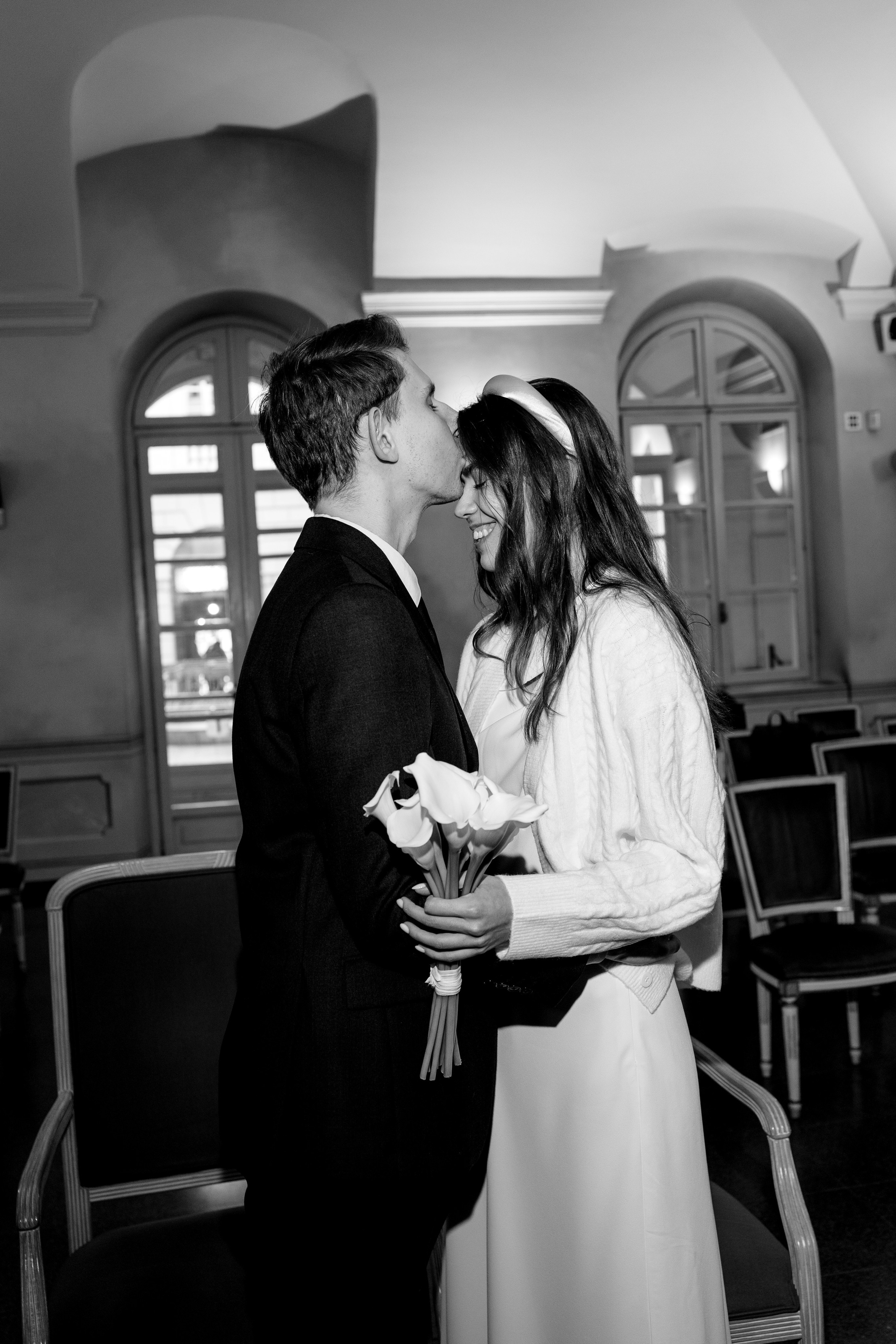 Intimate wedding portraits in Turin