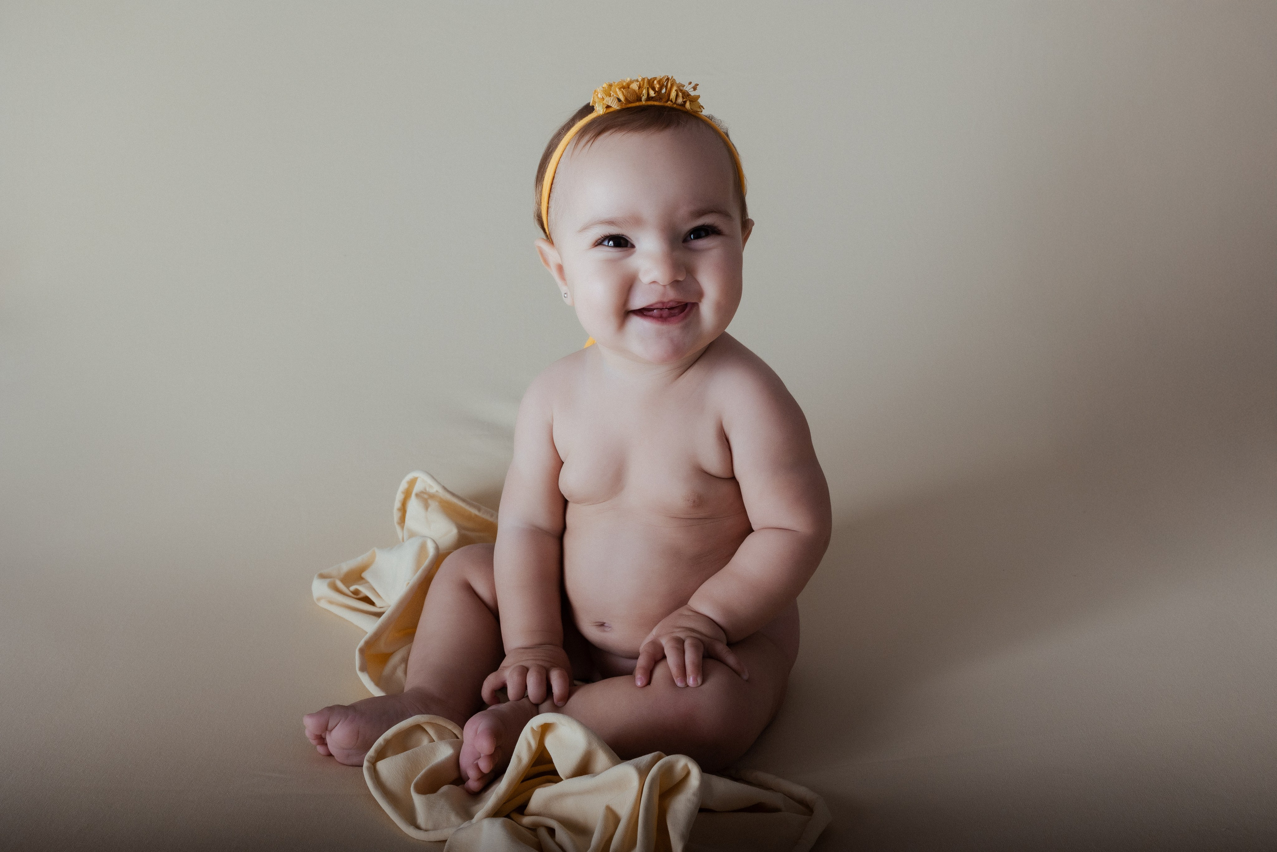 Elia 8 meses