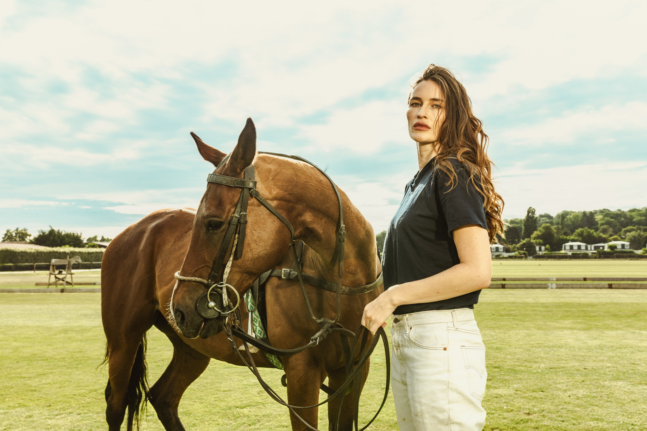 Cowgirl Spirit: An Equestrian Portrait Session in Chantilly