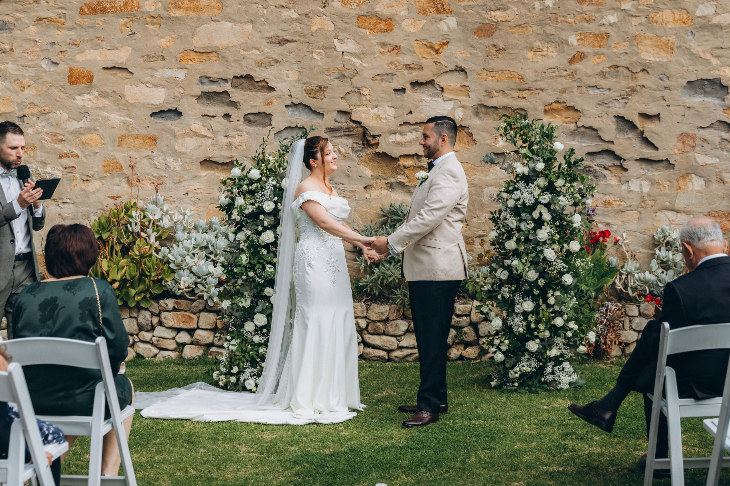 Engagement & Weddings. Kitchener Waterloo Cambridge Photographer — Olga Ro