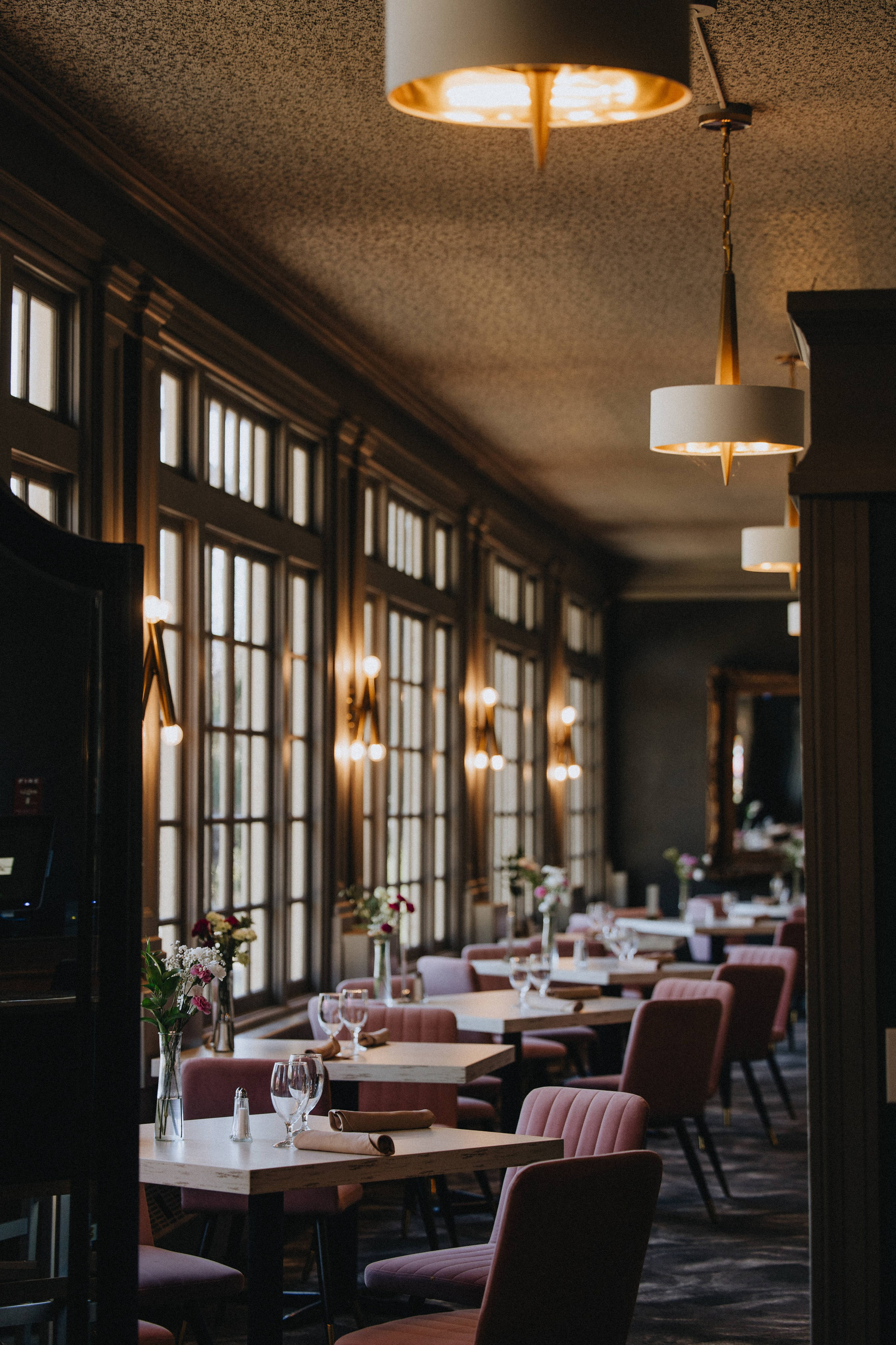 Brook & Richard's Wedding in Portland Oregon| Captured by Georgy Shishkin, Professional Wedding Photographer Seattle, Bend & Oregon Coast. Capturing Love in the Heart of the Pacific Northwes