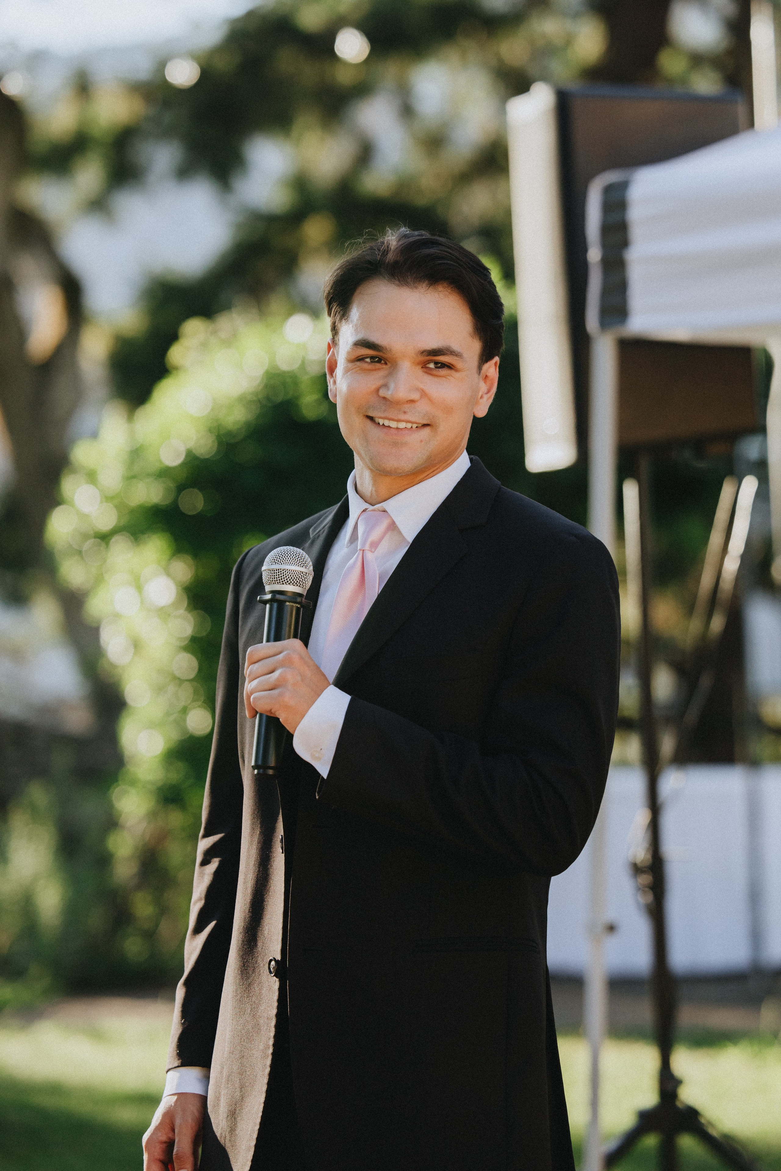 Brook & Richard's Wedding in Portland Oregon| Captured by Georgy Shishkin, Professional Wedding Photographer Seattle, Bend & Oregon Coast. Capturing Love in the Heart of the Pacific Northwes