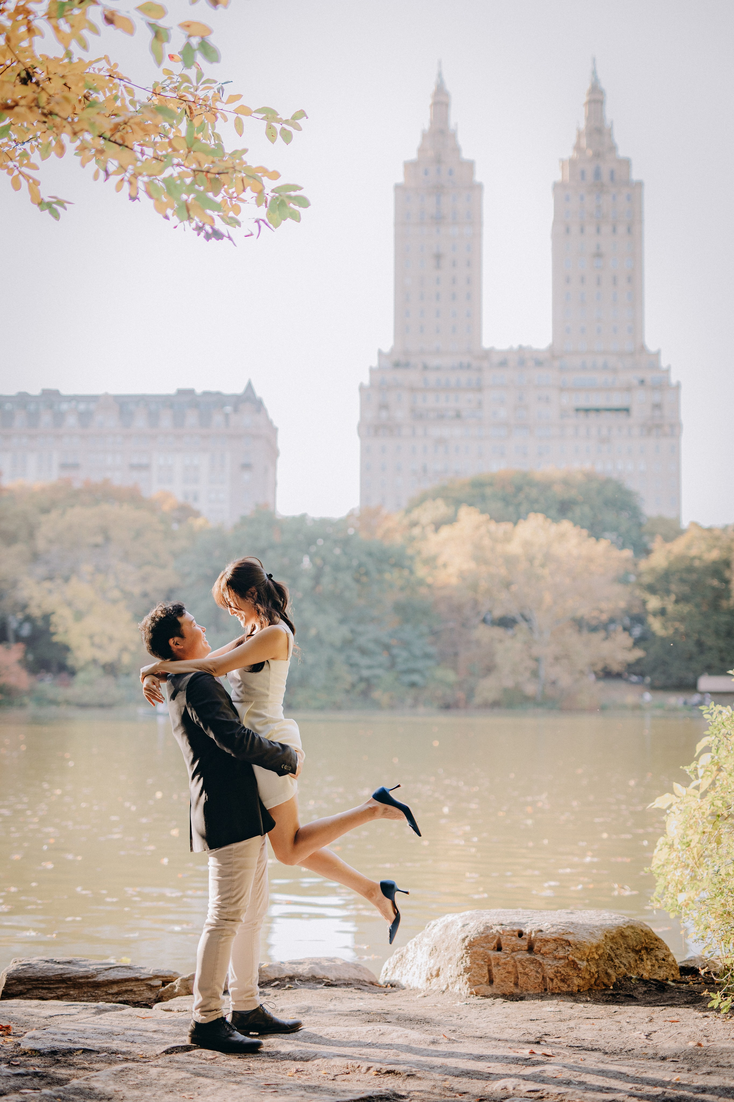 Proposal & Engagement Photographer in NYC. Sasha Amelie | Lifestyle and Wedding Photography | NYC and Beyond