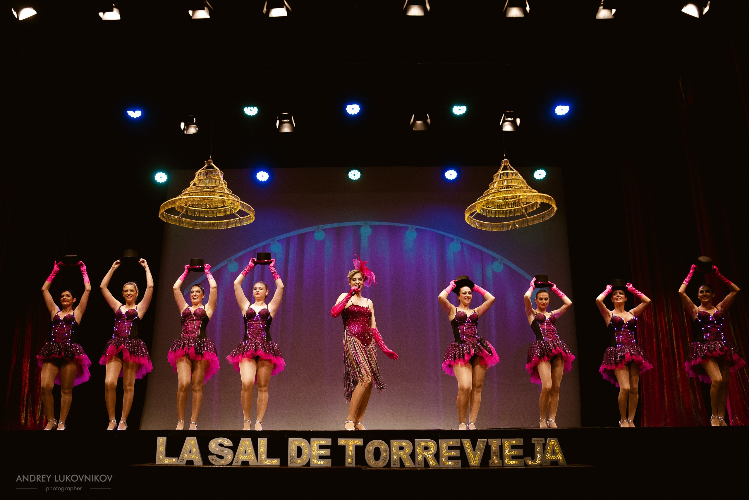 Reportaje fotográfico y rodaje entre bastidores del concierto de La Sal de Torrevieja en España