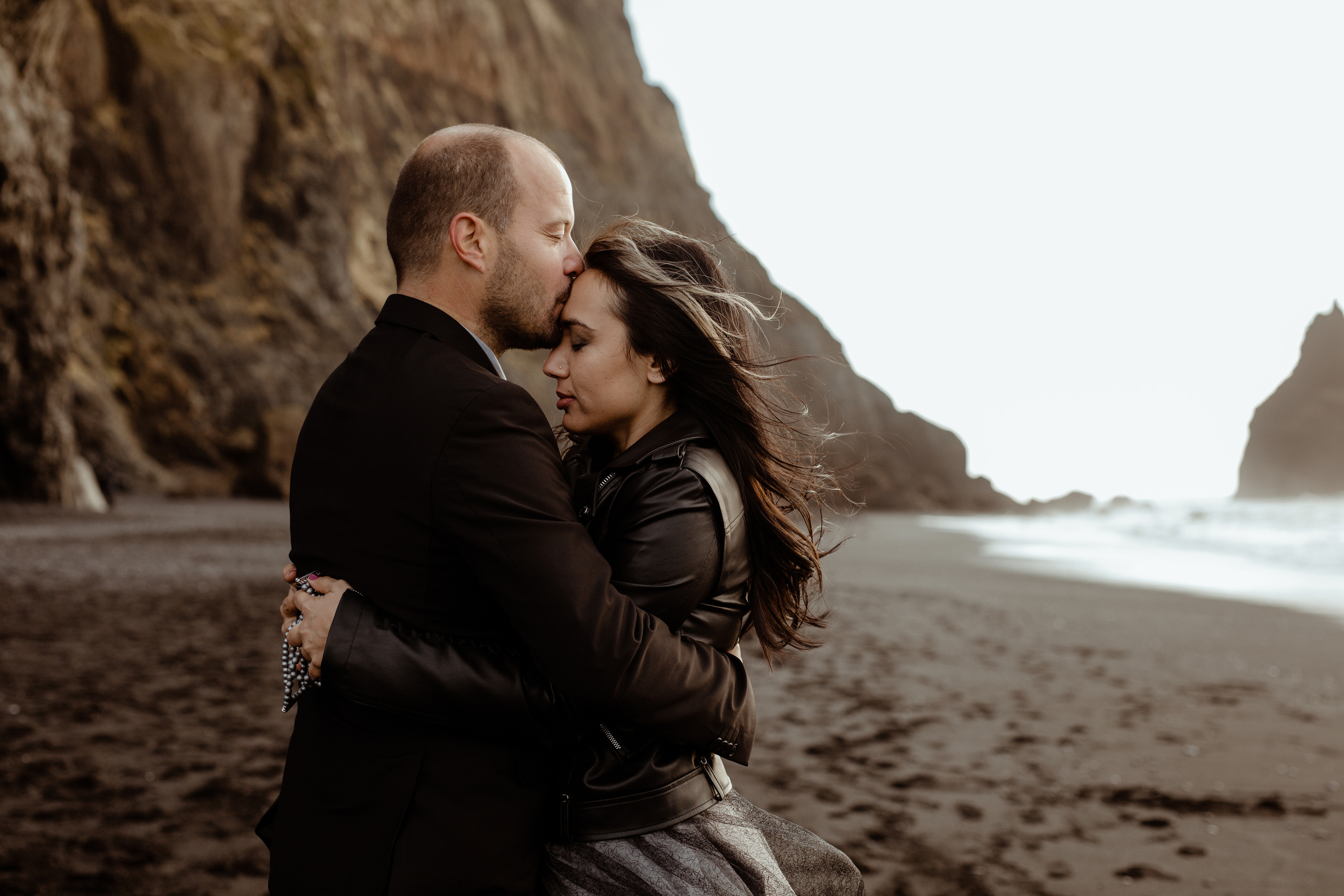 Nevena+Igor. Iceland elopement photographer & videographer