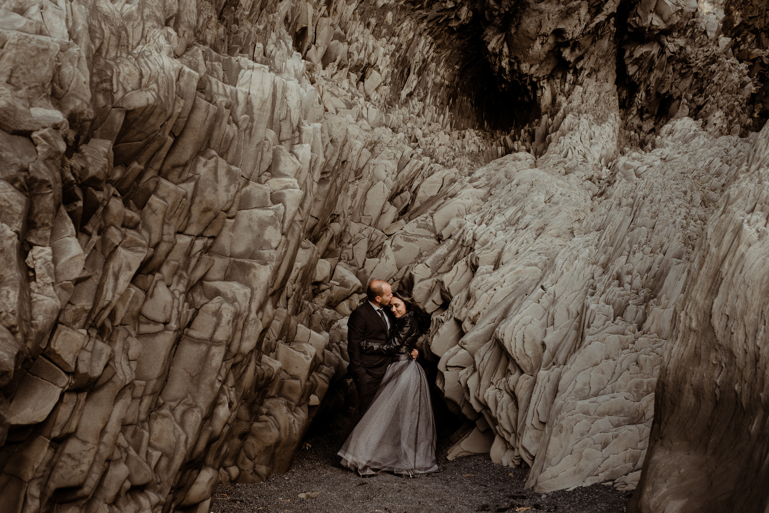 Nevena+Igor. Iceland elopement photographer & videographer