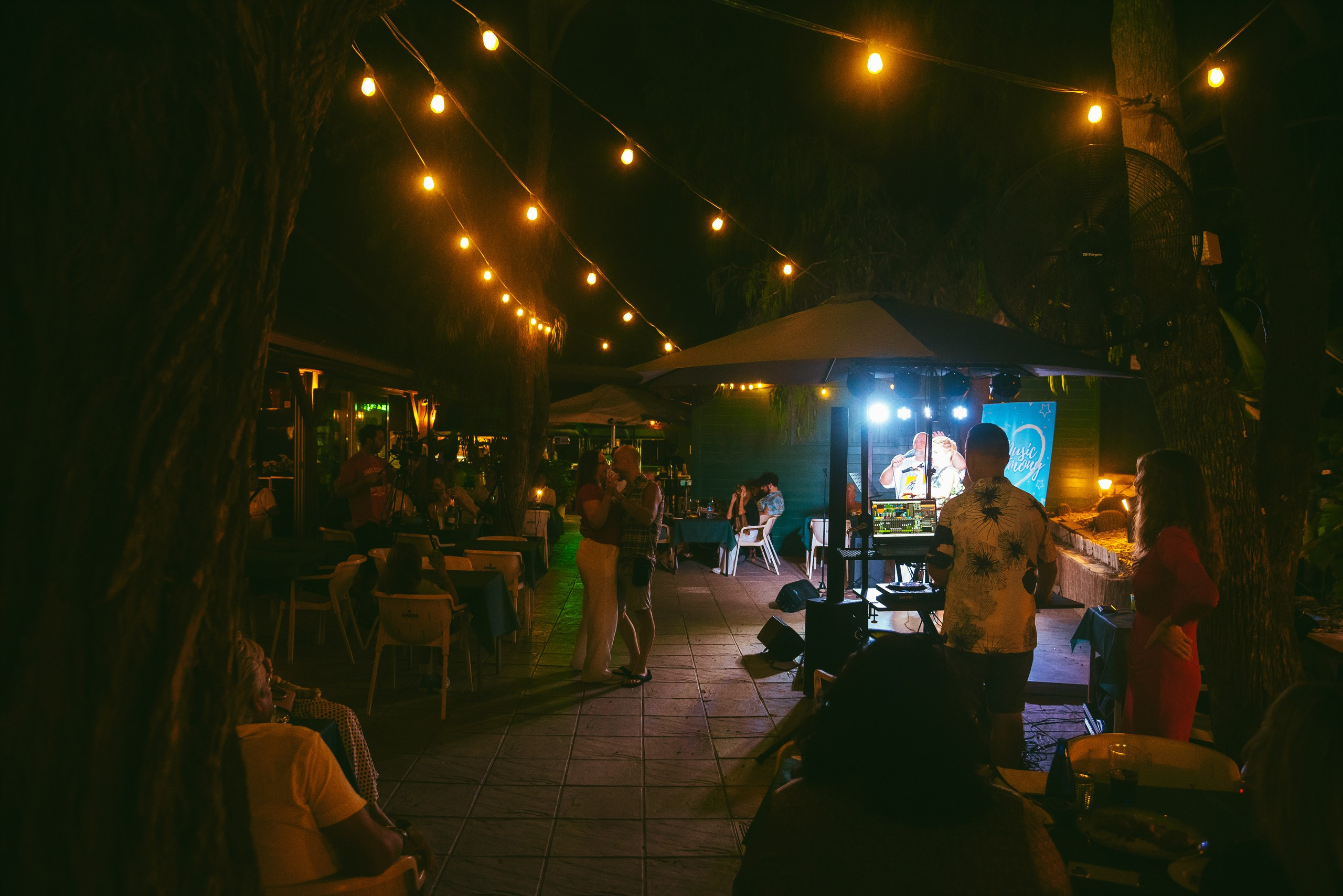 Photo report from a creative evening at the El Bosque Animado restaurant, Torrevieja