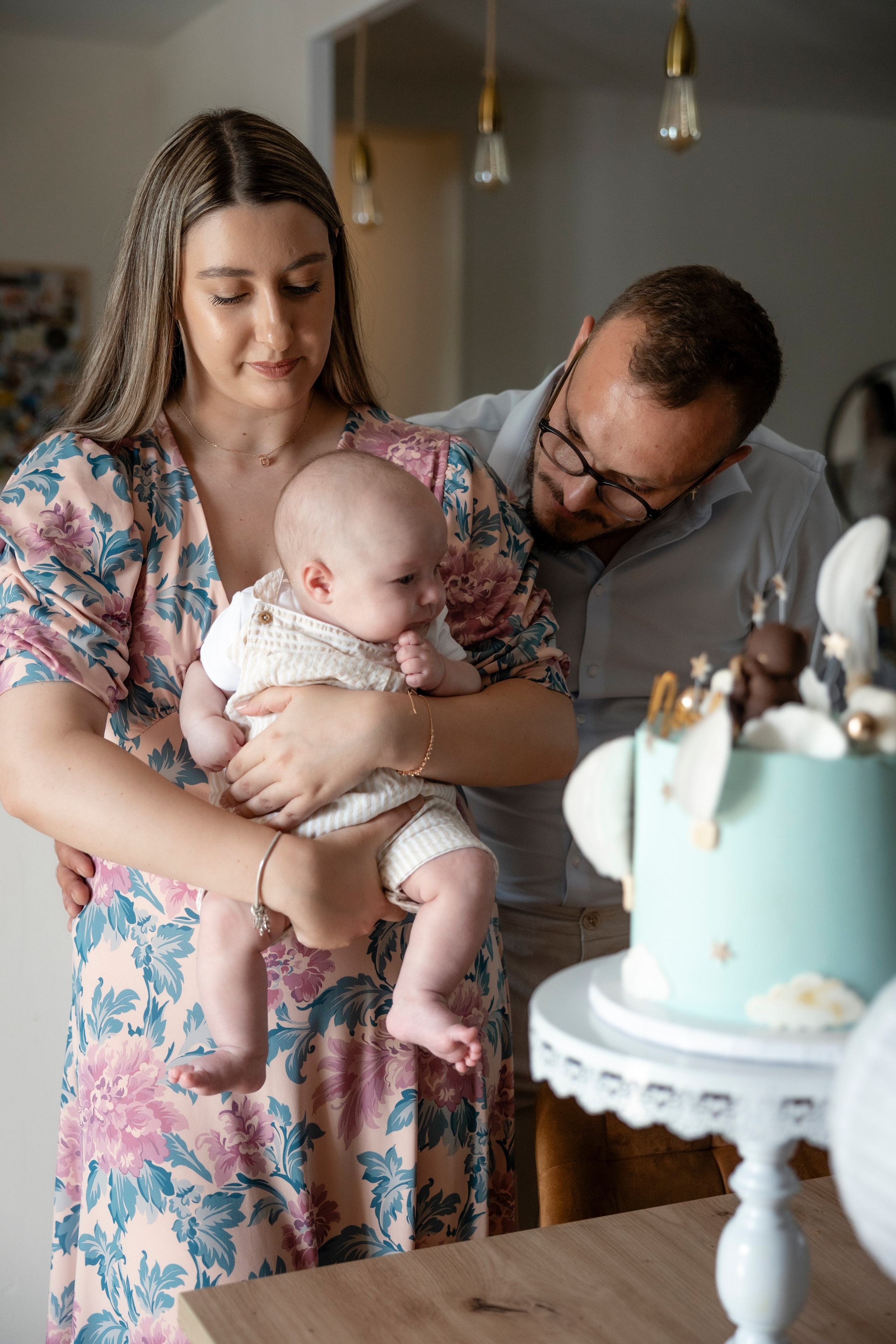 Noah’s christening in Tournefeille and Paroisse Orthodoxe Roumaine of Toulouse “La Protection de la Mère de Dieu”. Eugénie Smirnova — photographe à Toulouse et dans le sud-ouest de la France