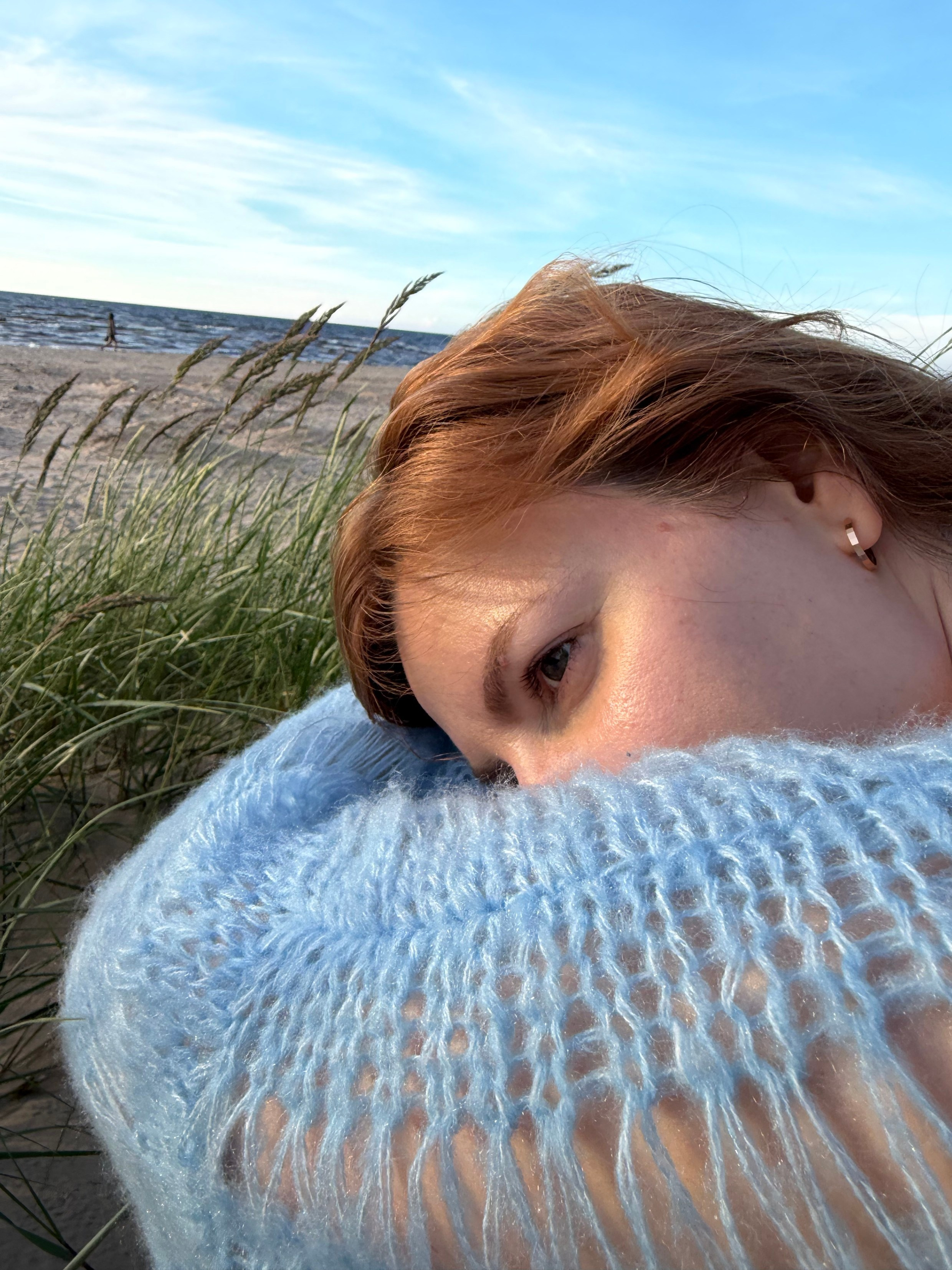 Waves sweater