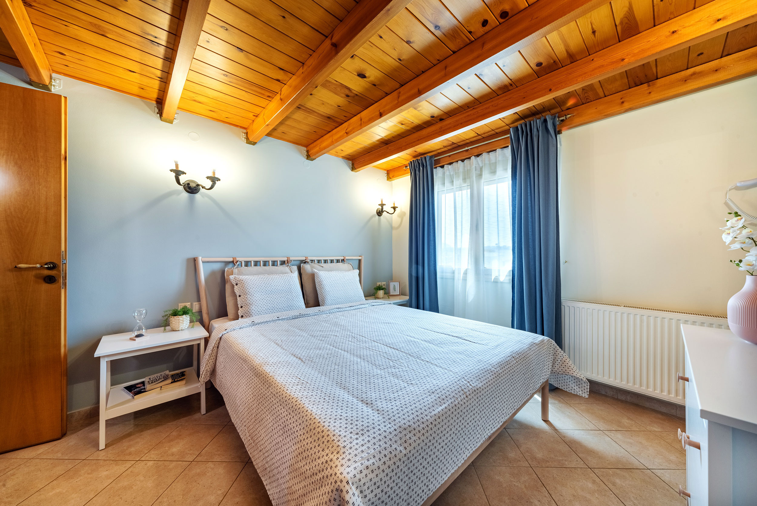 Manolis APT. Studio Photomax — Maxim Prikhodnyuk content, family, wedding and adver