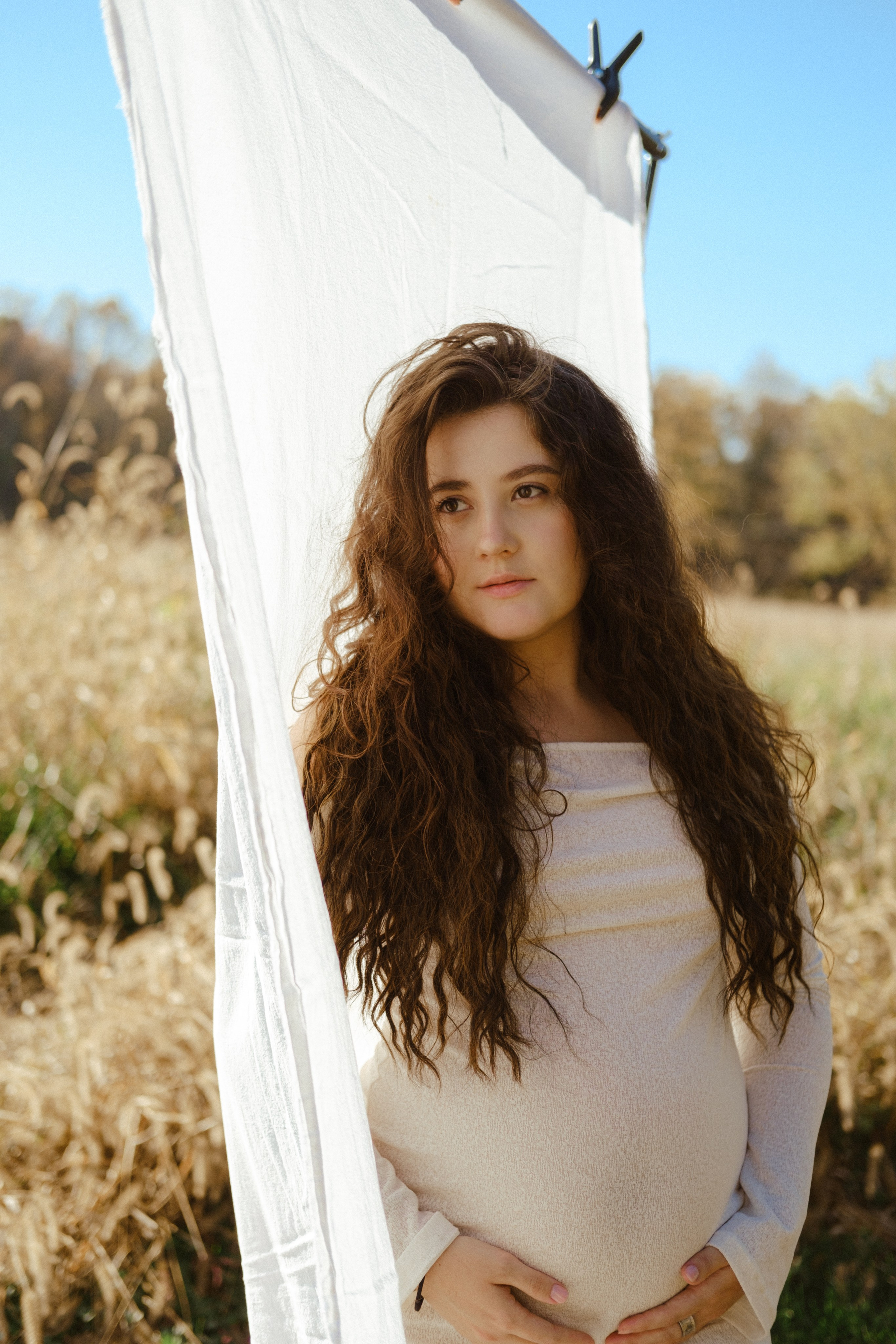 Dreamy maternity session Richmond, Virginia. Family Photographer Anna Dobrovolskaia | Richmond, VA