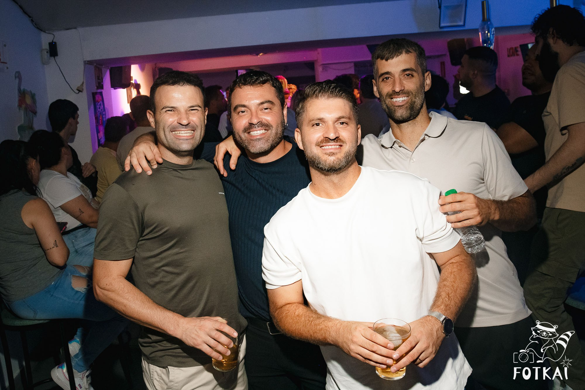 La Prohibida — Reportaje fotográfico en Boys Disco Pub La Mata Torrevieja | FOTKAI