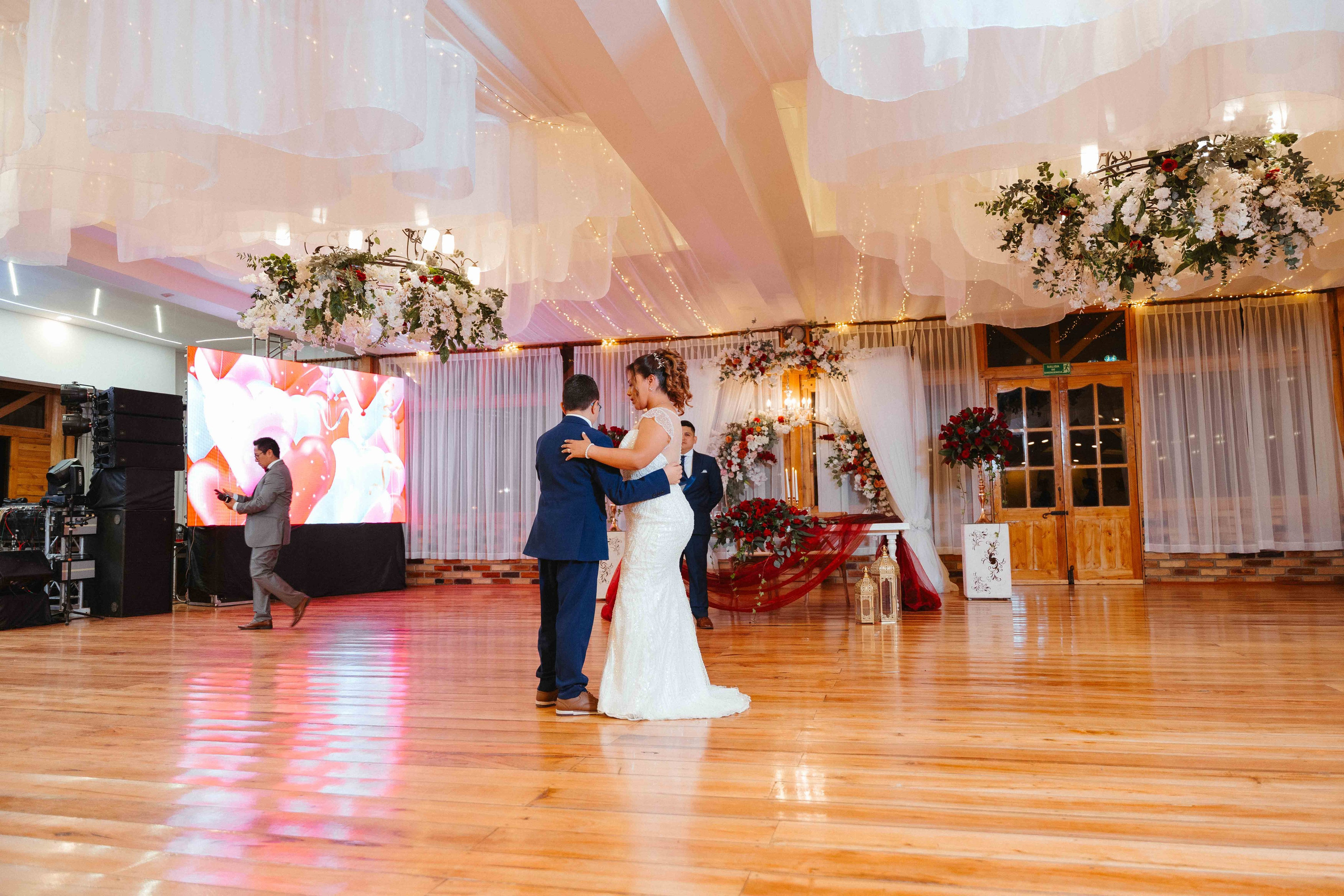 Ivan y Maria. Fotógrafo de bodas en Loja Ecuador | Piero Alvarez PH