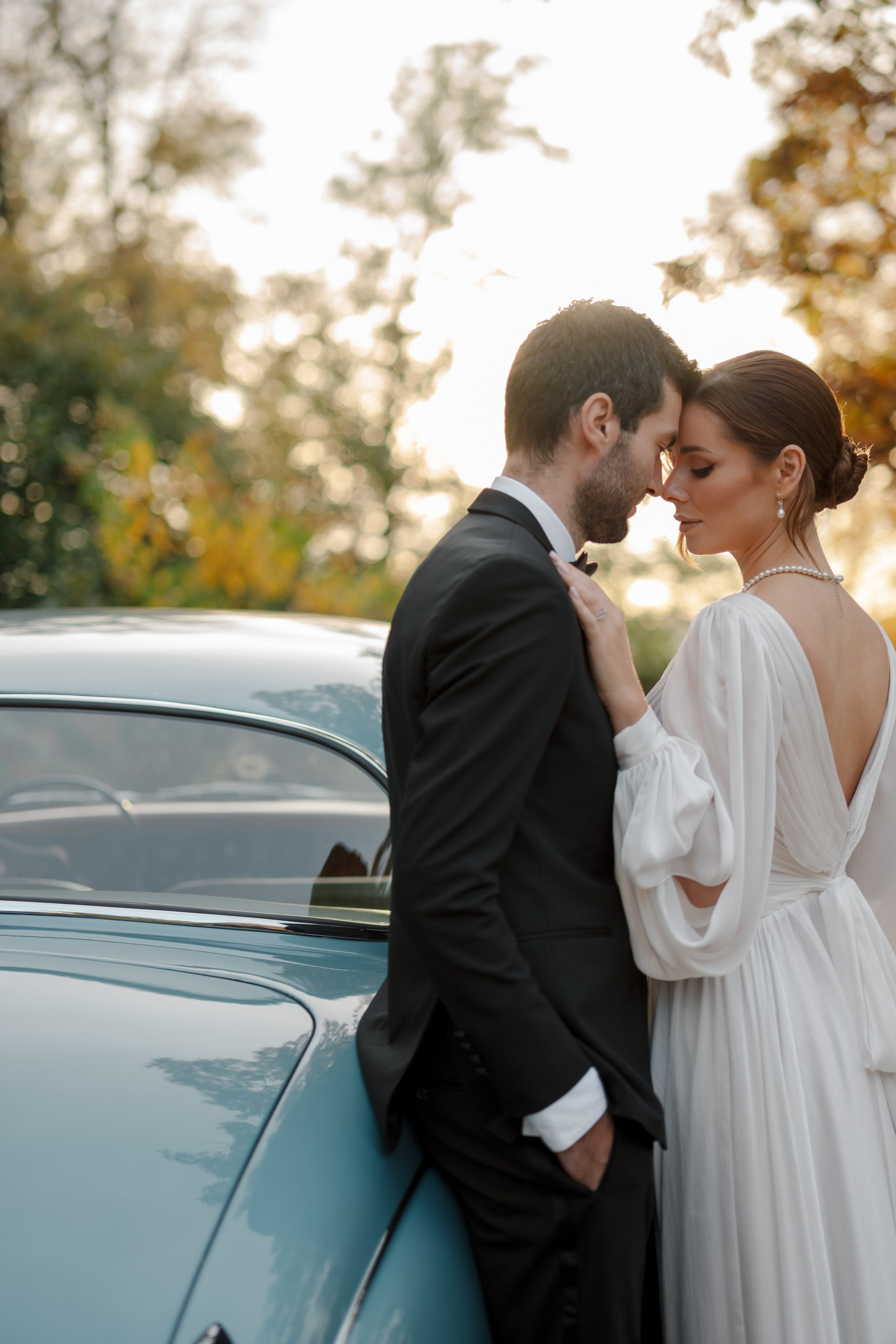 Timeless Romance: Gabriela & Martin's Wedding. Raw Studio: Capturing Elegant weddings accross Europe