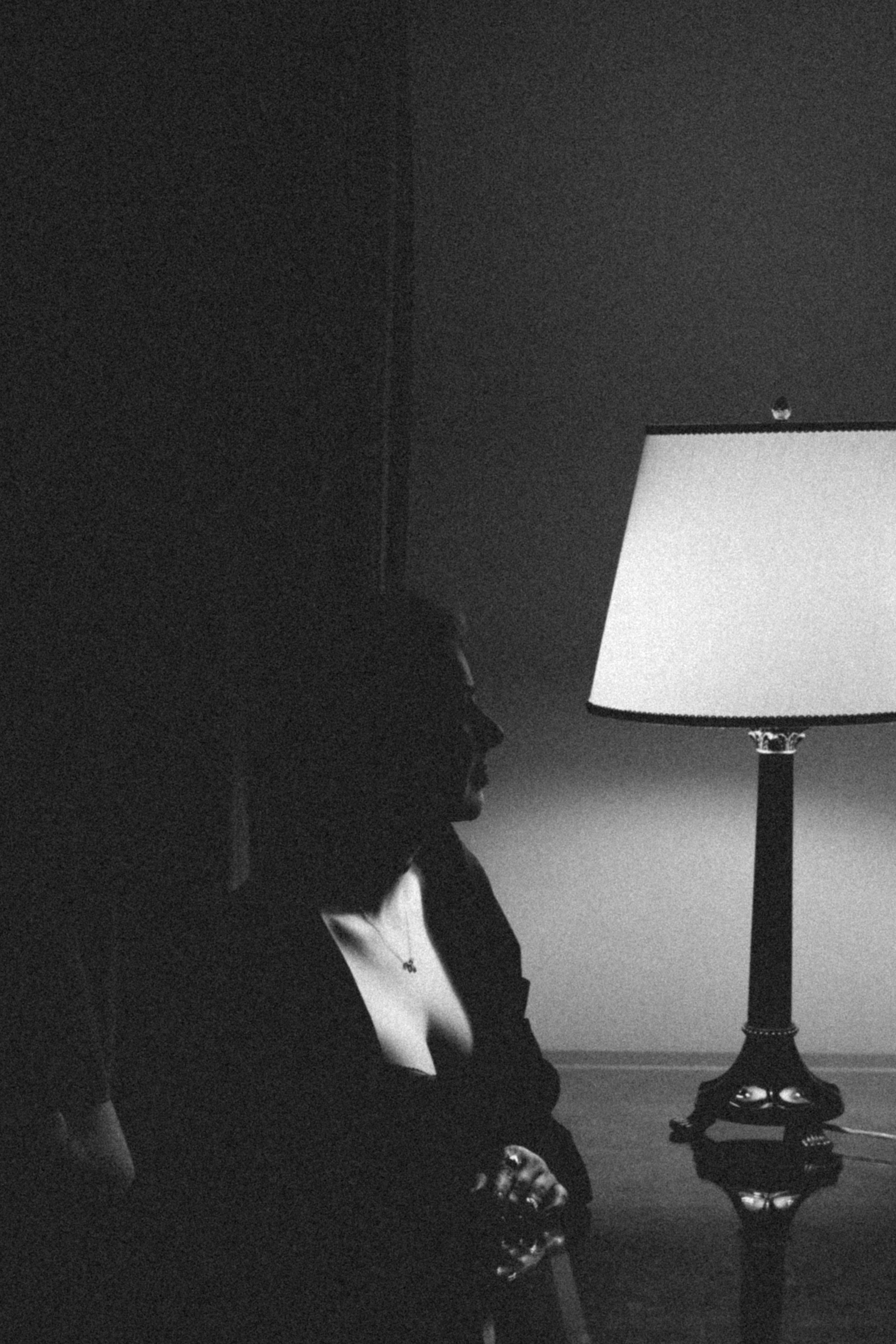 Luxury Boudoir Photography NYC | Four Seasons Hotel Photo Sessions. Videographer and photographer in New York // MAKAROV.VIDEO