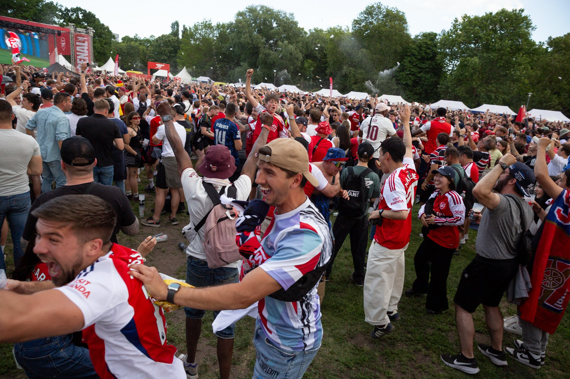 UEFA Champions League Final. Arsenal vs PSG. Budapest 2026. Arsenal Fan Zone. Photographer in Budapest — Yura Knyazev