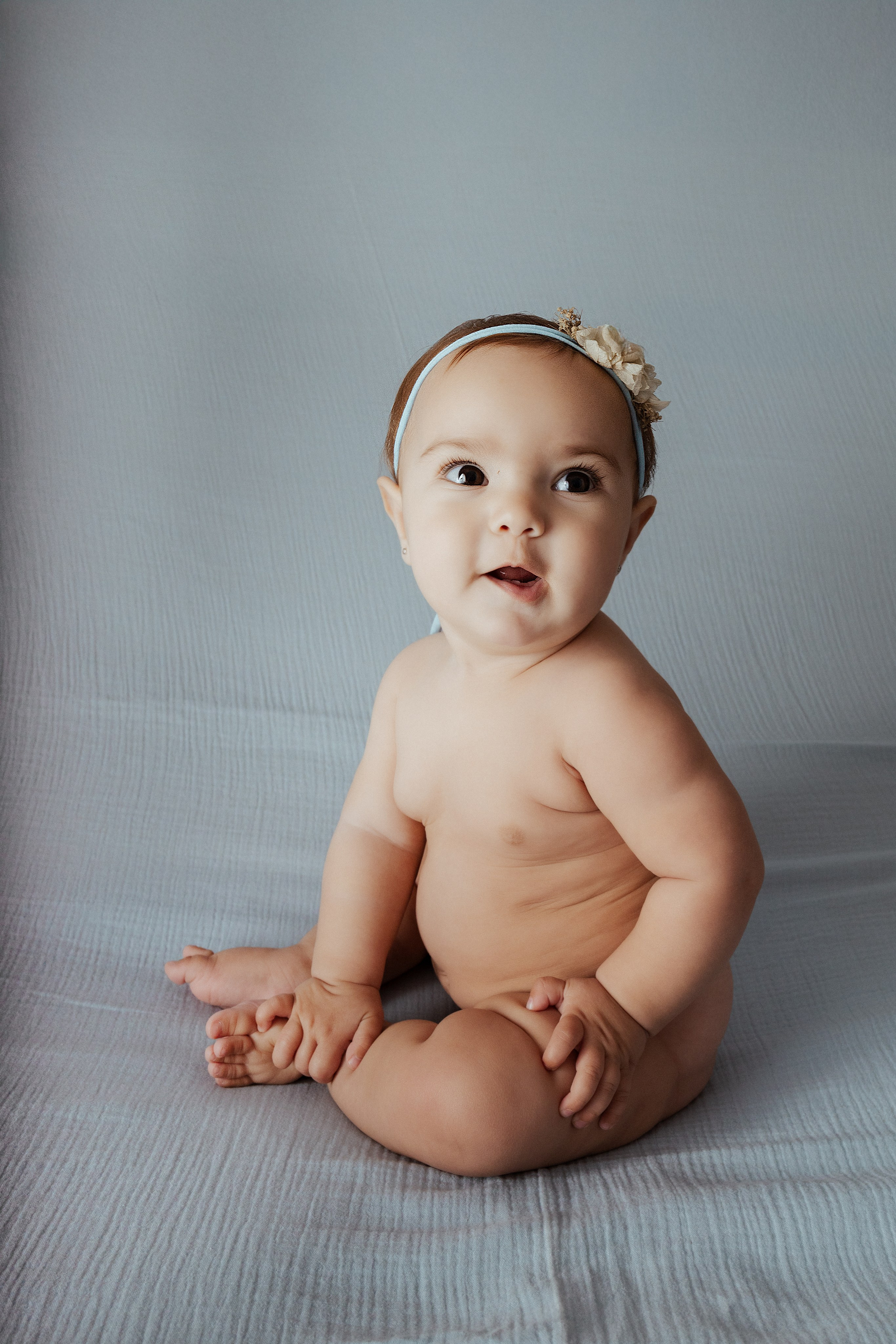 Elia 8 meses