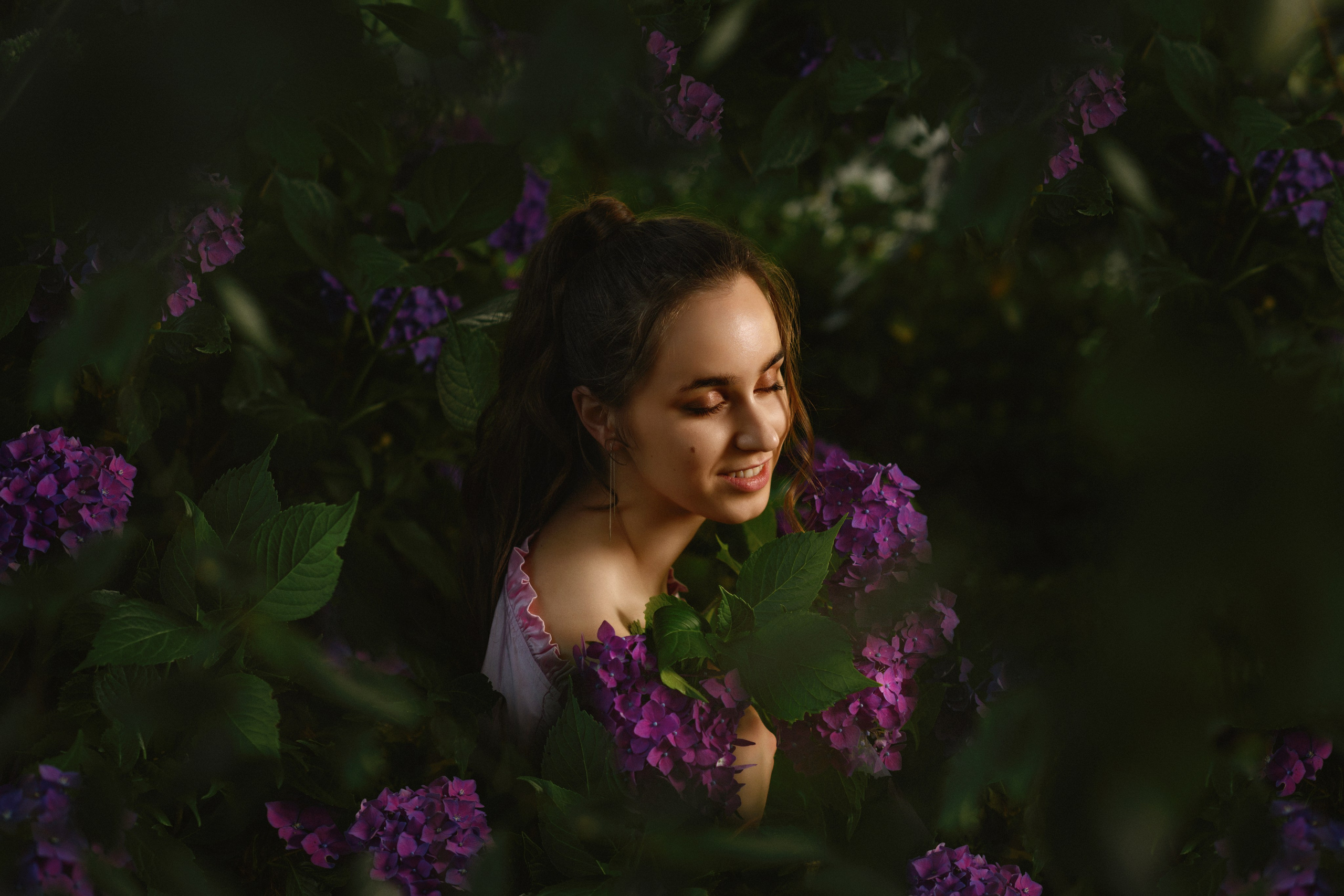 Portraits. Wedding & portrait photography in the Seattle Area. Helen Michelle photographer