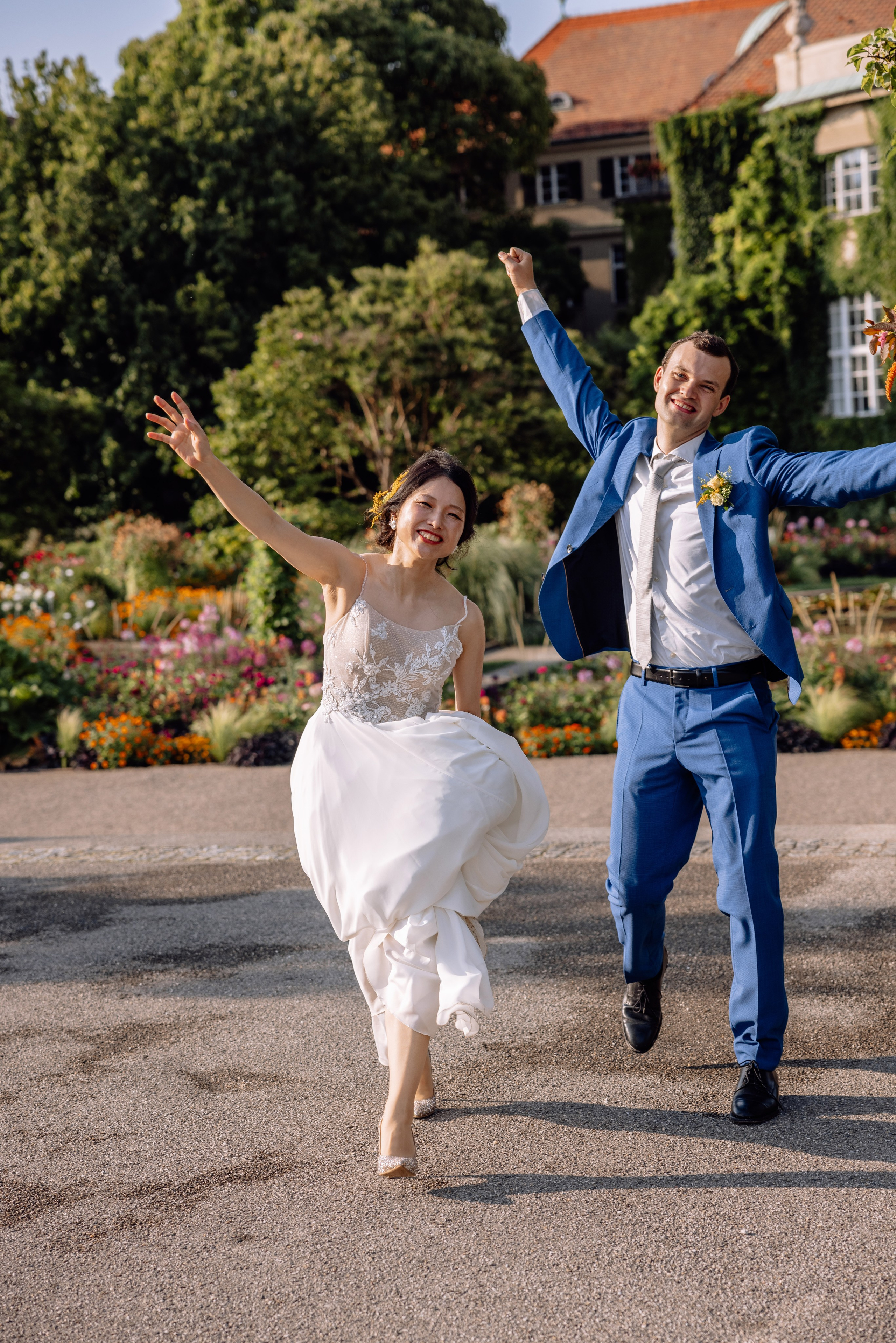 Café im Botanischen Garten. Deutsche - Japanische Hochzeit. Hochzeitsfotograf München Taufe Familienfotograf Tanja Mauke