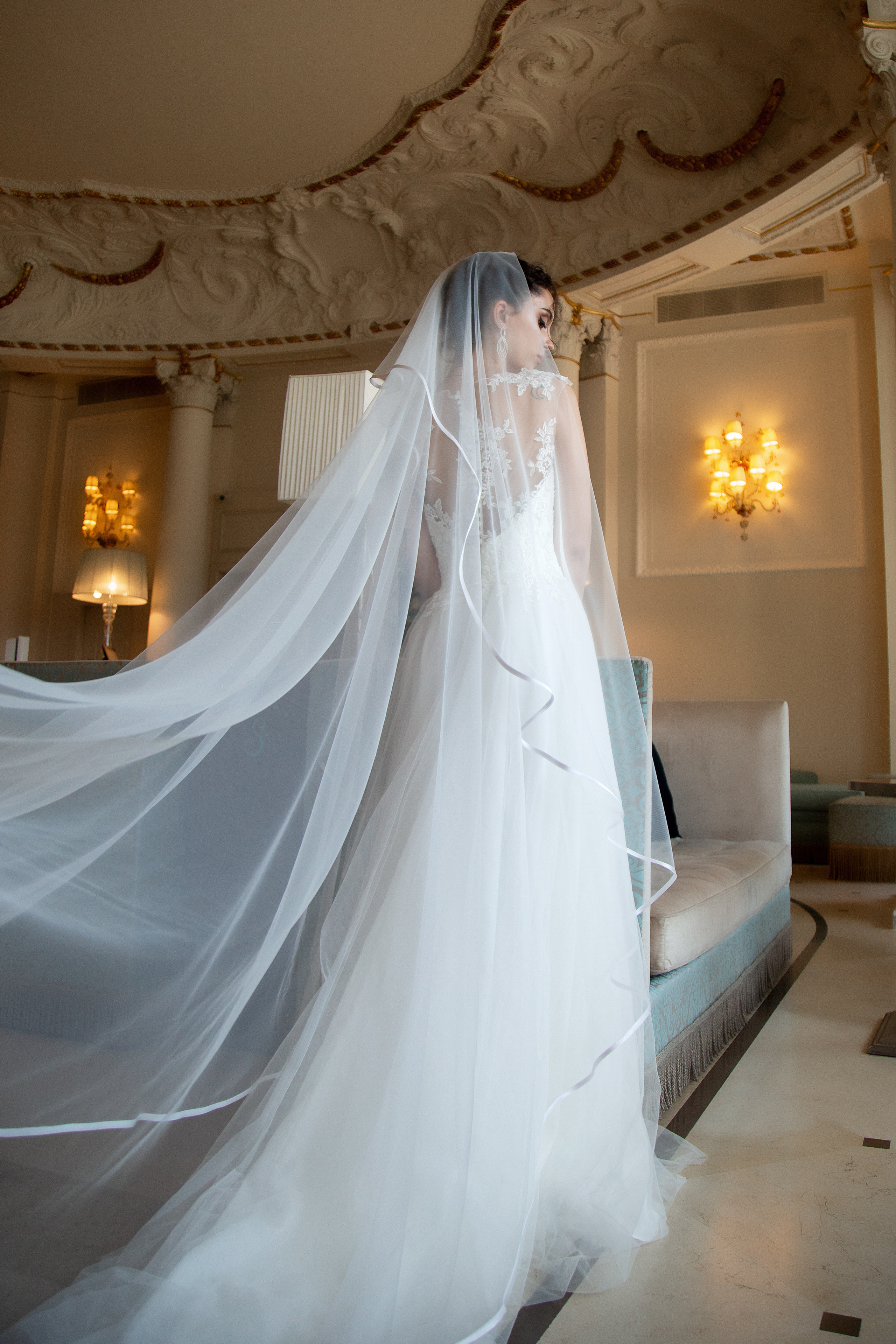 Bride Portraits. Photographer in Venice, Viktoria Antonova