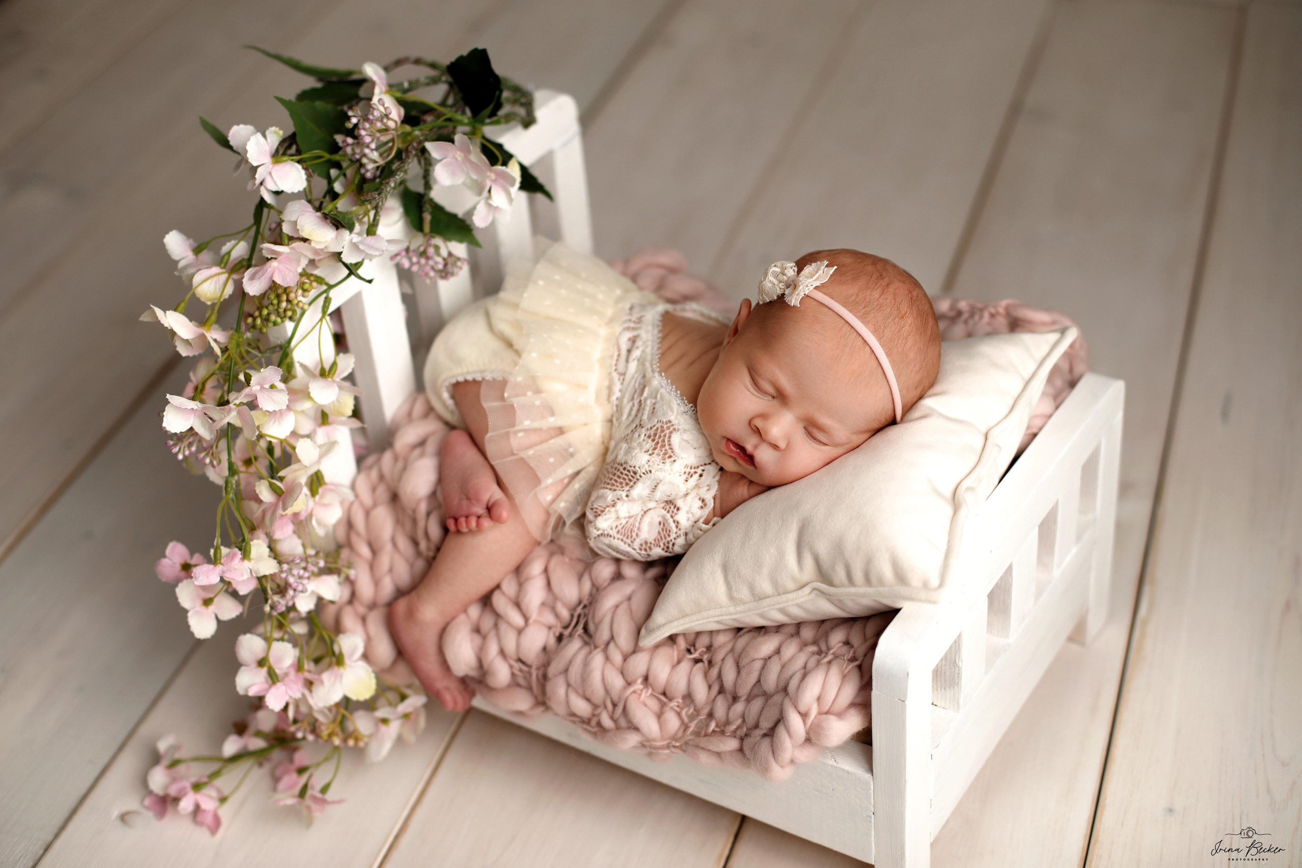 Babyfotograf Ulm, Babyfotograf Neu-Ulm, Babyfotograf Münsingen, Babyfotograf Metzingen, Babyfotograf Göppingen, Babyfotograf Tübingen, Babyfotograf Memmingen, Babyfotograf Reutlingen, Babyfotograf Stuttgart, Babyfotograf Günzburg, Babyfotograf Biberach an der Riss, Babyfotograf Alb-Donau-Kreis, Babyfotograf Bad Saulgau, Babyfotograf Bad Waldsee, Babyfotograf Ehingen, neugeborenenfotografie Ulm, neugeborenenfotografie Neu-Ulm, neugeborenenfotografie Stuttgart, neugeborenenfotografie Metzingen, neugeborenenfotografie Münsingen, neugeborenenfotografie Bad Saulgau, neugeborenenfotografie Bad Waldsee, neugeborenenfotografie Ehingen, neugeborenenfotografie Langenau, neugeborenenfotografie Ravensburg, neugeborenenfotografie Sigmaringen, Fograf Ulm, Fotograf Ehingen, Fotograf Bad Waldsee, Fotograf Friedrichshafen, Baby Ulm, Entbindung Ulm, babyfotograf Erbach, Babyfotograf Blabeuren, Babyfotograf Biberach