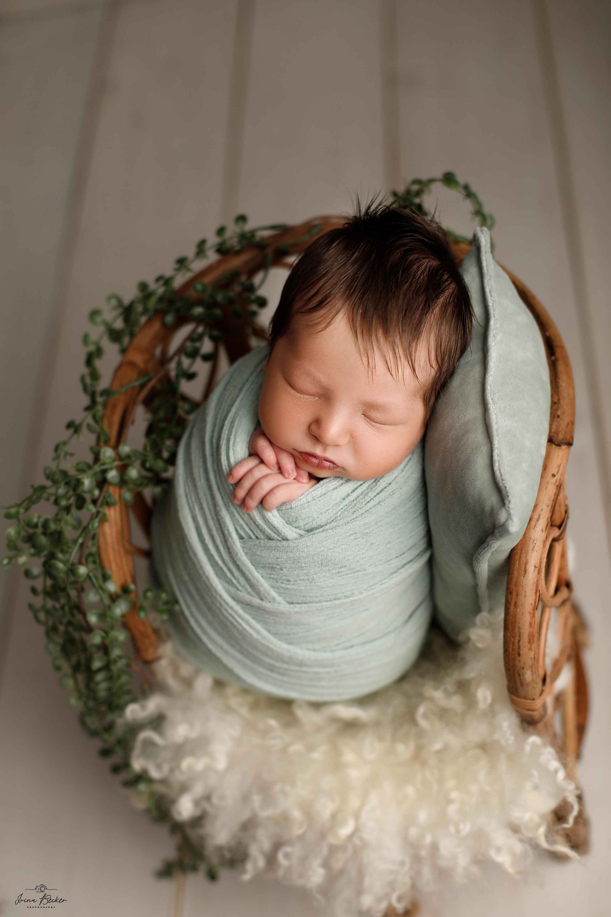 Babyfotograf Ulm; Babyfotograf Neu-Ulm; Babyfotograf Münsingen; Babyfotograf Metzingen; Babyfotograf Göppingen; Babyfotograf Tübingen; Babyfotograf Memmingen; Babyfotograf Reutlingen; Babyfotograf Stuttgart; Babyfotograf Günzburg; Babyfotograf Biberach an der Riss; Babyfotograf Alb-Donau-Kreis; Babyfotograf Bad Saulgau; Babyfotograf Bad Waldsee; Babyfotograf Ehingen; neugeborenenfotografie Ulm; neugeborenenfotografie Neu-Ulm; neugeborenenfotografie Stuttgart; neugeborenenfotografie Metzingen; neugeborenenfotografie Münsingen; neugeborenenfotografie Bad Saulgau; neugeborenenfotografie Bad Waldsee; neugeborenenfotografie Ehingen; neugeborenenfotografie Langenau; neugeborenenfotografie Ravensburg; neugeborenenfotografie Sigmaringen; Fograf Ulm; Fotograf Ehingen; Fotograf Bad Waldsee; Newborn Shooting Ulm; Babyshooting Ulm; Babyshooting Memmingen; Babyshooting Günzburg; Babyfotograf Laupheim; Babyfotograf Riedlingen; Babyfotograf Biberach an der Riß; pregnancy; Baby; Babyfotograf Biberach an der Riß; Babyfotograf Erbach; Babyfotograf Blaubeuren; Baby Photograph Ulm, cake-smash fotograf ulm, cake-smash stuttgart, cake-smash metzingen, erste geburtstag ulm, ein jahr alt