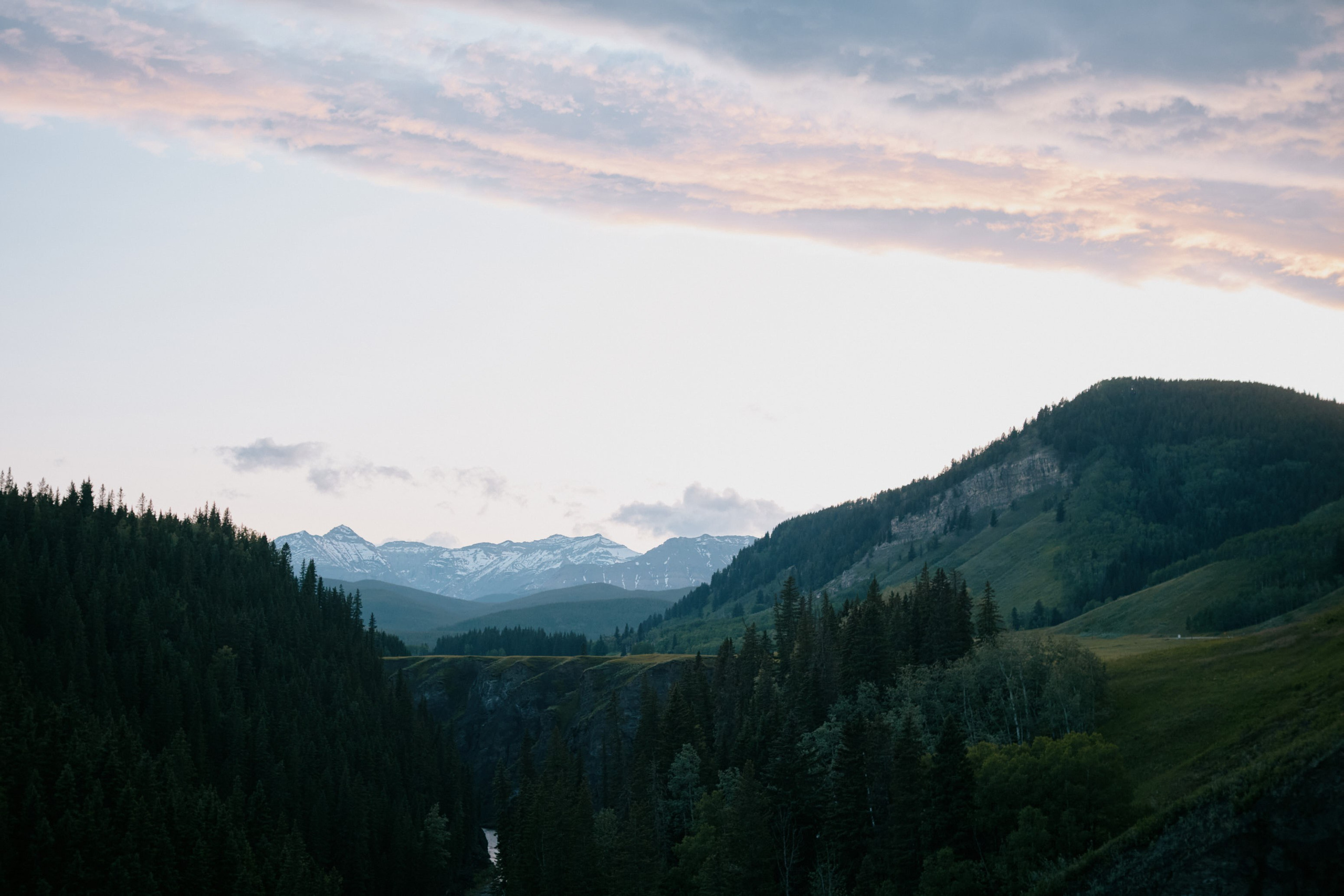Bighorn Lookout, Kananaskis. Location131 | Vancouver Photographer for Fashion, Portraits, Events and More Across Canada| YVR — Vlad Li