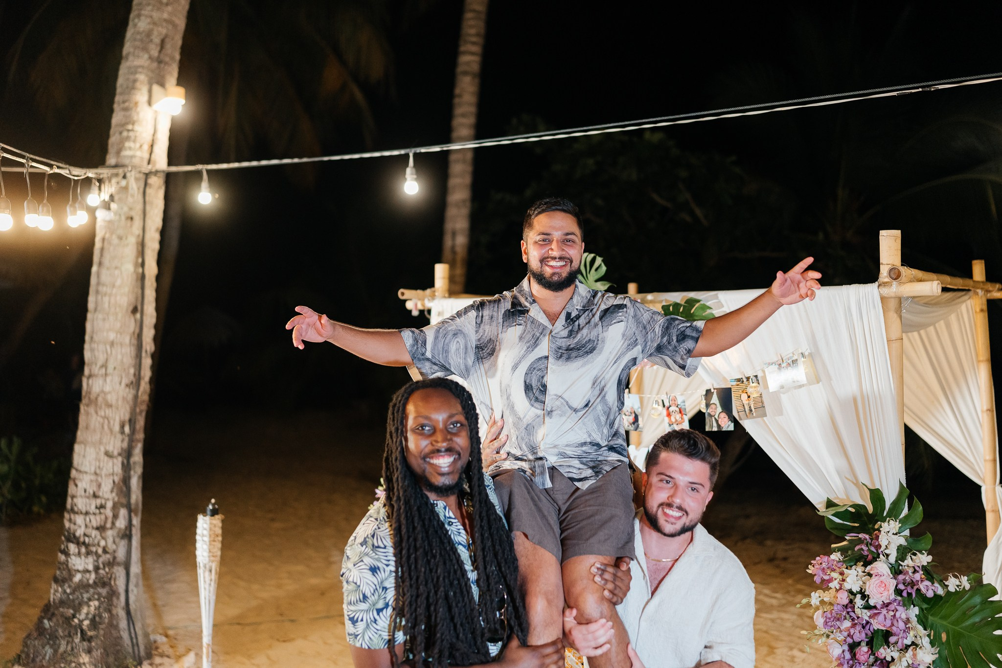 Invite friends. Romantic proposal on Koh Samui, Thailand