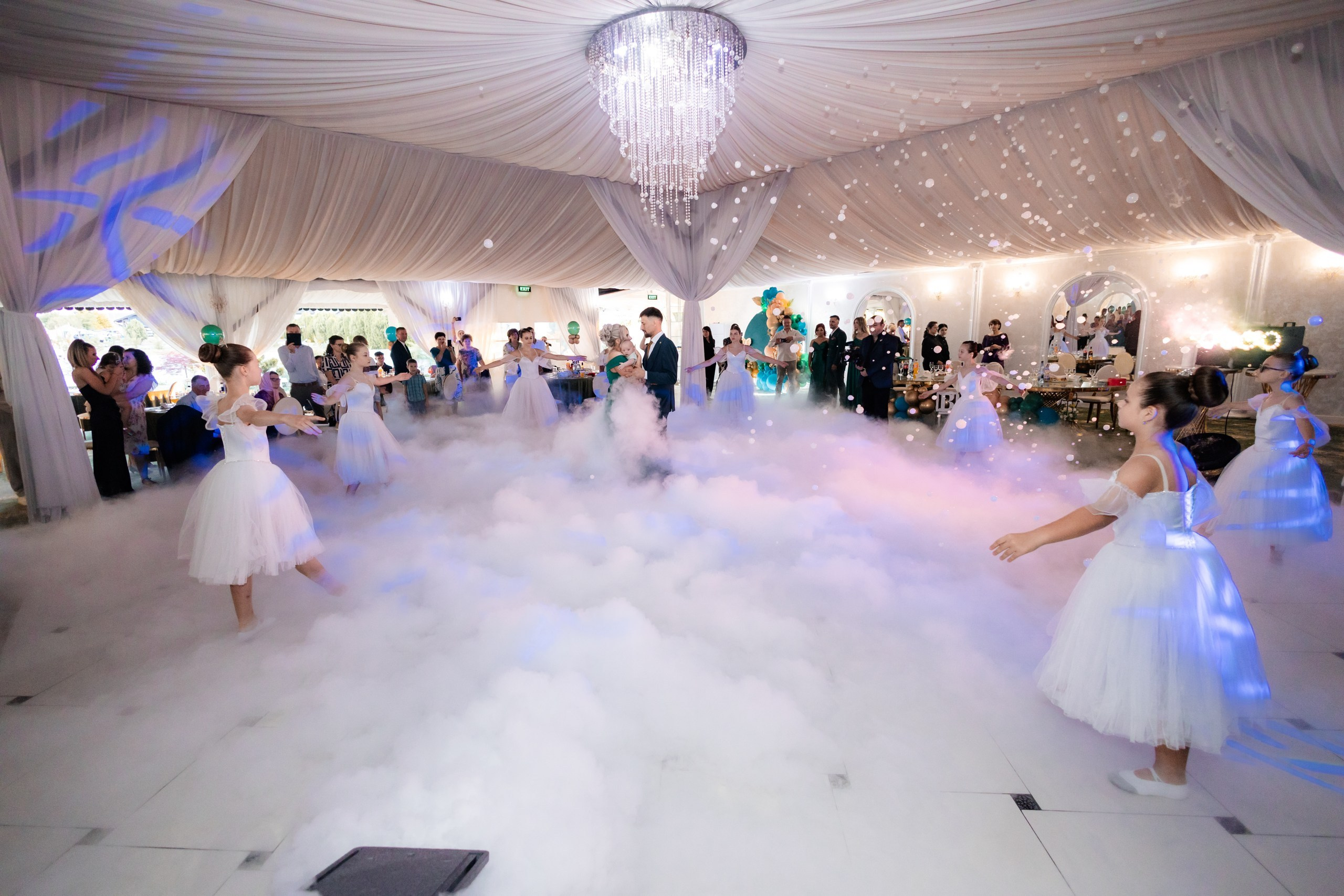 • botez Adam George Botoșani fotograf botez biserica Ziua Crucii AlinoFotoStudio • slujba botez ortodox Botoșani copil cristelniță emoție familie fotograf profesionist • moment scufundare botez biserica Ziua Crucii Botoșani fotograf botez natural • fotograf botez Botoșani copil în brațele nașilor emoții autentice • detalii botez lumânare trusou biserică Ziua Crucii fotograf AlinoFotoStudio • portret copil botez Adam George lumină naturală biserică Botoșani • familie la botez Botoșani momente emoționante biserică fotograf eveniment • preot slujbă botez Botoșani cadre autentice religioase fotografie profesională • mirungere botez ortodox Botoșani fotograf poveste botez • copil după botez în prosop alb emoție pură fotograf botez Botoșani petrecere botez Imperia Cucorani Botoșani decor elegant fotograf eveniment • dans invitați botez Adam George atmosferă veselă Imperia Cucorani • candy bar botez Botoșani detalii dulciuri Imperia Cucorani fotograf • tort botez Adam George moment tăiere tort petrecere Botoșani • familie și invitați la botez Imperia Cucorani cadre naturale emoționale • decor sală botez Imperia Cucorani Botoșani aranjamente elegante • copil botez la petrecere cadre naturale fotograf Botoșani • fotograf botez Botoșani momente spontane invitați petrecere • lumină ambientală petrecere botez Imperia Cucorani fotograf profesionist • atmosferă de seară botez Botoșani distracție și emoție • fotograf botez Botoșani AlinoFotoStudio poveste prin fotografie • fotograf profesionist botez Moldova Botoșani Suceava Iași Neamț • amintiri botez copil fotografii naturale emoții autentice • album botez copil fotografie profesională eveniment religios • fotograf evenimente Botoșani botez cadre autentice și luminoase • Alin Chirilă fotograf botez Botoșani Adam George biserica Ziua Crucii • Alin Chirilă fotograf profesionist botez copil Botoșani momente emoționante • Alin Chirilă fotograf evenimente Botoșani slujbă botez cadru autentic • Alin Chirilă fotograf botez ortodox copil cristelniță Botoșani • Alin Chirilă fotograf familie botez copil emoții reale și naturale • Alin Chirilă fotograf Botoșani portret copil botez lumină naturală • Alin Chirilă fotograf detalii botez trusou lumânare biserică • Alin Chirilă fotograf momente religioase botez Botoșani autentic • Alin Chirilă fotograf copil după botez emoție pură familie • Alin Chirilă fotograf cadre naturale botez copil Botoșani • Alin Chirilă fotograf petrecere botez Imperia Cucorani atmosferă elegantă • Alin Chirilă fotograf Botoșani dans invitați botez copil Adam George • Alin Chirilă fotograf tort botez moment special petrecere Botoșani • Alin Chirilă fotograf candy bar botez detalii elegante Imperia Cucorani • Alin Chirilă fotograf familie și invitați petrecere botez Botoșani • Alin Chirilă fotograf decor sală botez Imperia Cucorani eveniment premium • Alin Chirilă fotograf cadre spontane petrecere botez copil • Alin Chirilă fotograf atmosferă de seară botez Botoșani • Alin Chirilă fotograf emoții și distracție petrecere botez • Alin Chirilă fotograf evenimente copil botez Imperia Cucorani Alin Chirilă fotograf botez Moldova Botoșani Iași Suceava Neamț • Alin Chirilă fotograf profesionist botez copil nordul Moldovei • Alin Chirilă fotograf evenimente familie botez cadre autentice • Alin Chirilă fotograf povestitor prin fotografie botez copil • Alin Chirilă fotograf portofoliu botez Botoșani imagini naturale • Alin Chirilă fotograf servicii botez copil fotografii emoționale • Alin Chirilă fotograf amintiri botez copil cadre luminoase • Alin Chirilă fotograf botez copil stil natural și elegant