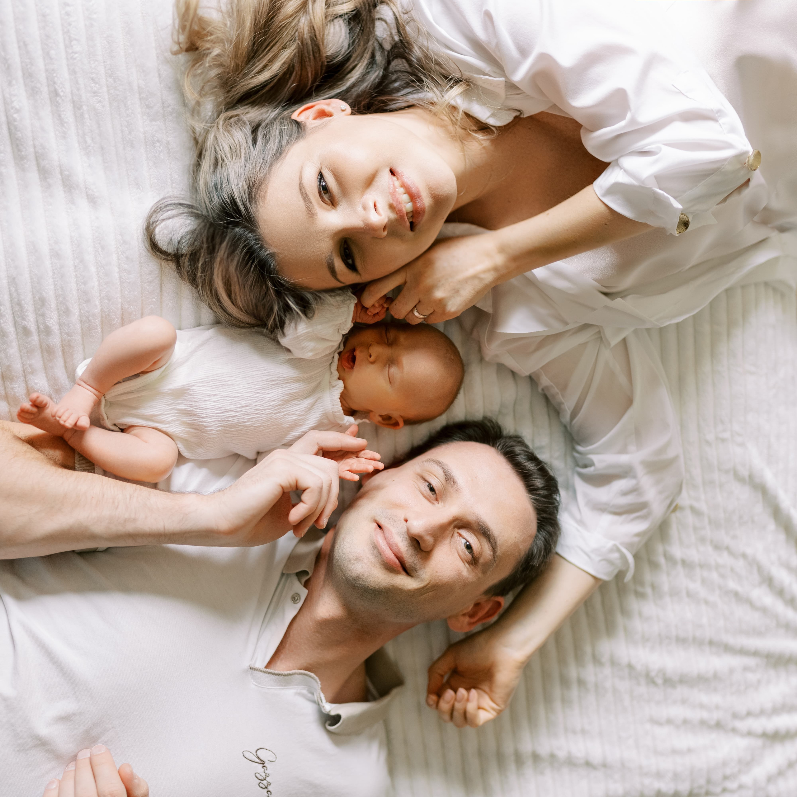 Family photoshoot. Vladimir & Tatiana and children. February 2024. EVAN ARISTOV WEDDING PHOTOGRAPHY — Seattle Wedding Photographer