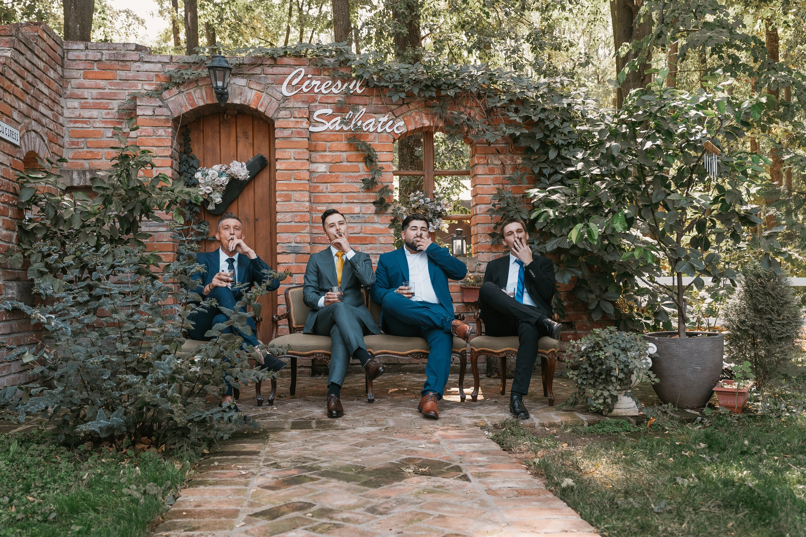 Christiana & Gyuszi. Dara Lens | The art of remembering