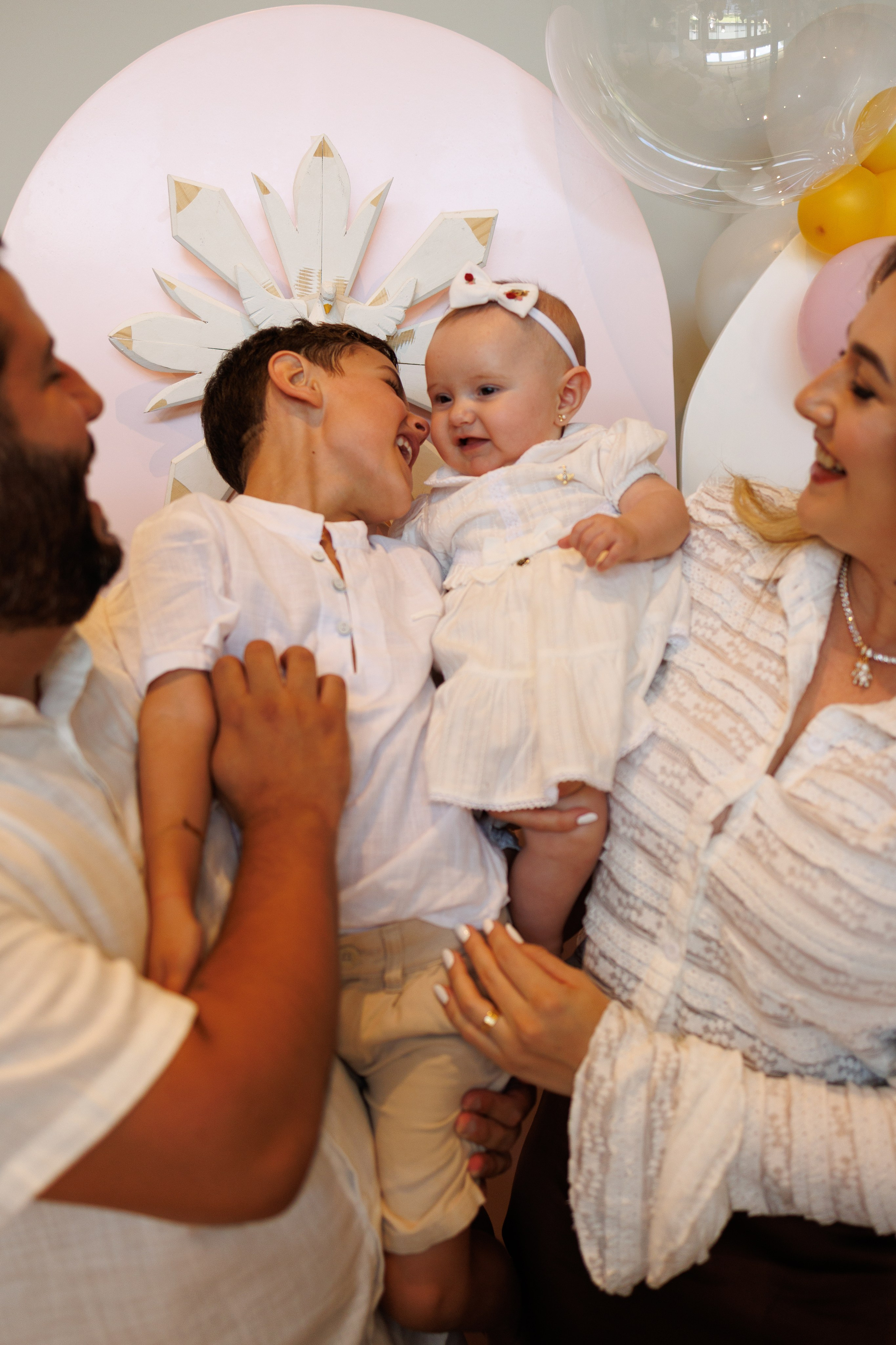 Batizado. Fotógrafa de Famílias e Crianças no Brasil