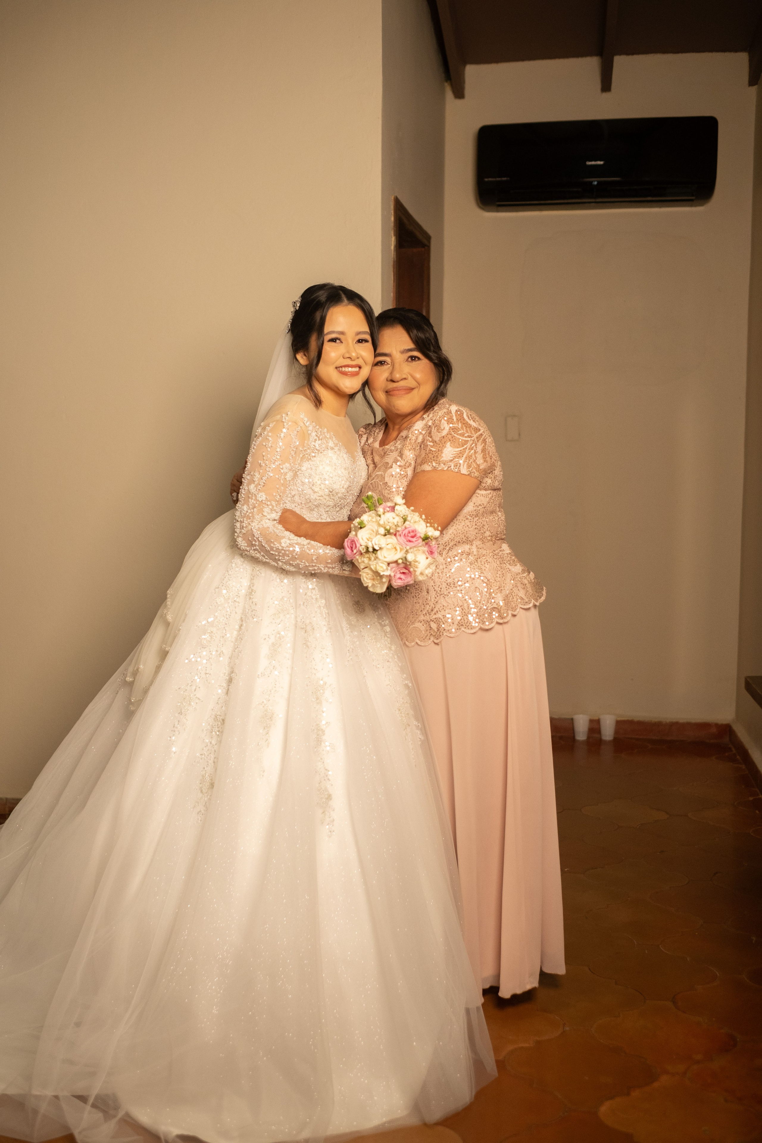 Abi & Gio. Daniel Brand | Fotografía de Bodas y Comercial en Honduras