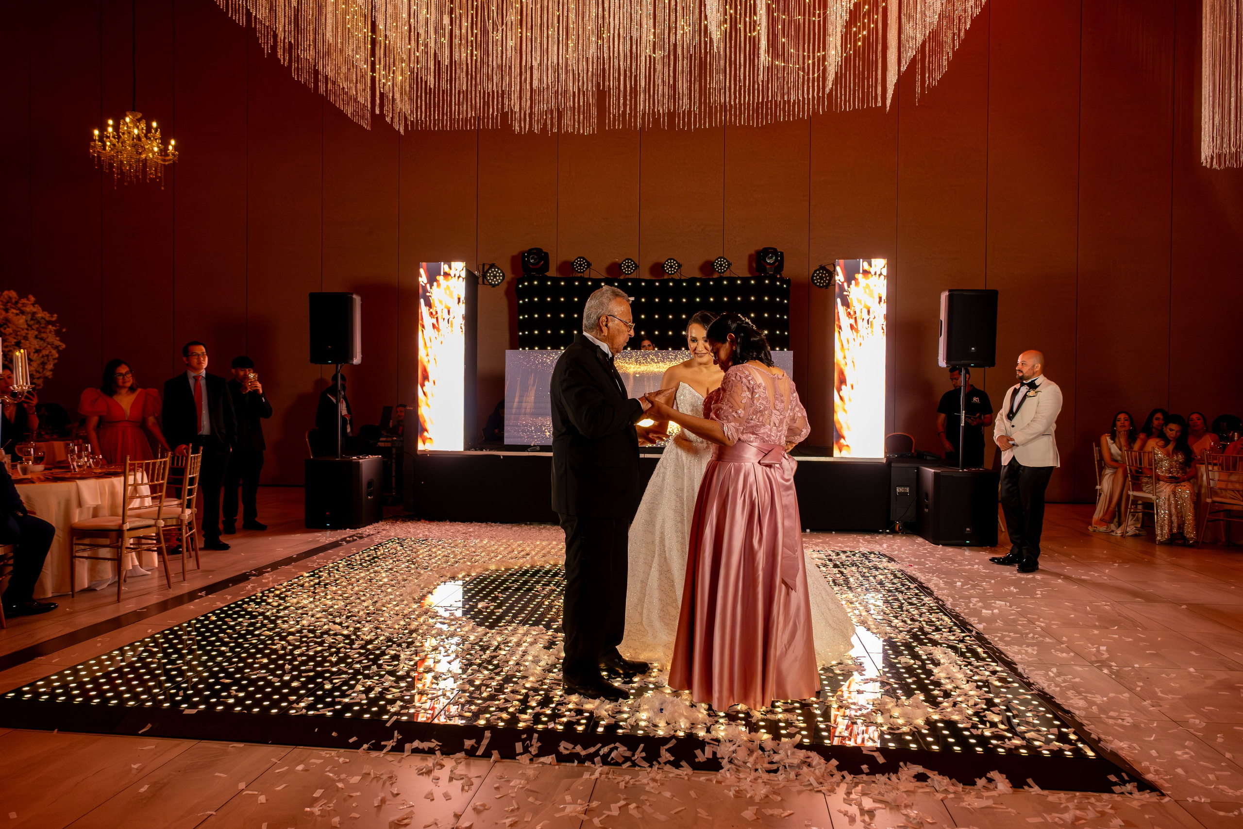 Victor & Lucia. Daniel Brand | Fotografía de Bodas y Comercial en Honduras