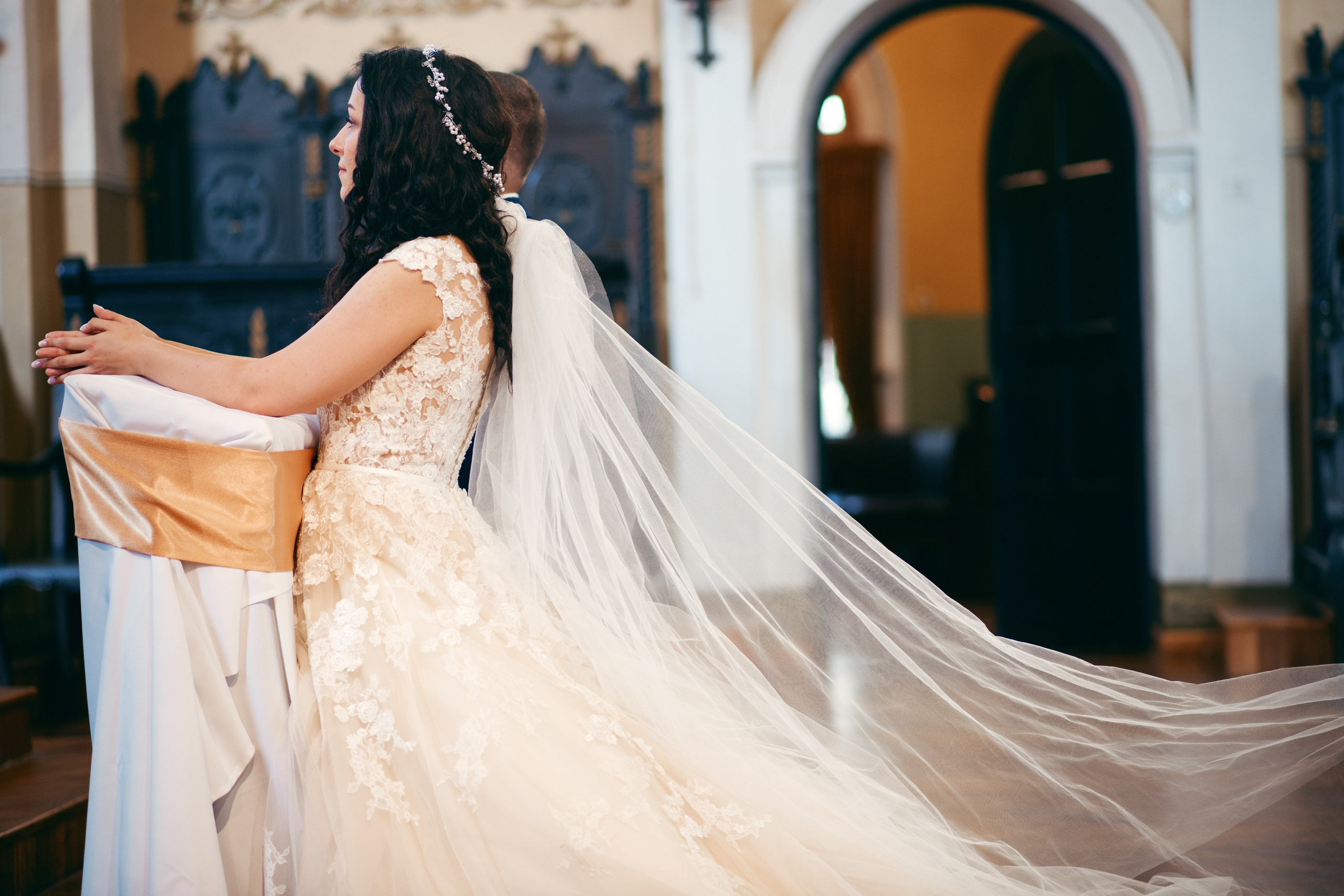 Vestuvių fotosesija, ceremonija, Vestuvių pasiruošimo fotografavimas. Vestuvių fotografas Vilnius Trakai kaina vestuvių fotografavimas fotografė personal.lt photogrpahy kainos jaunoji jaunikis nuotaka santuoka vestuvės, profesionali natūrali meninė reportažinė klasikinė fotosesija, vestuvių fotosesija gamtoje dvare