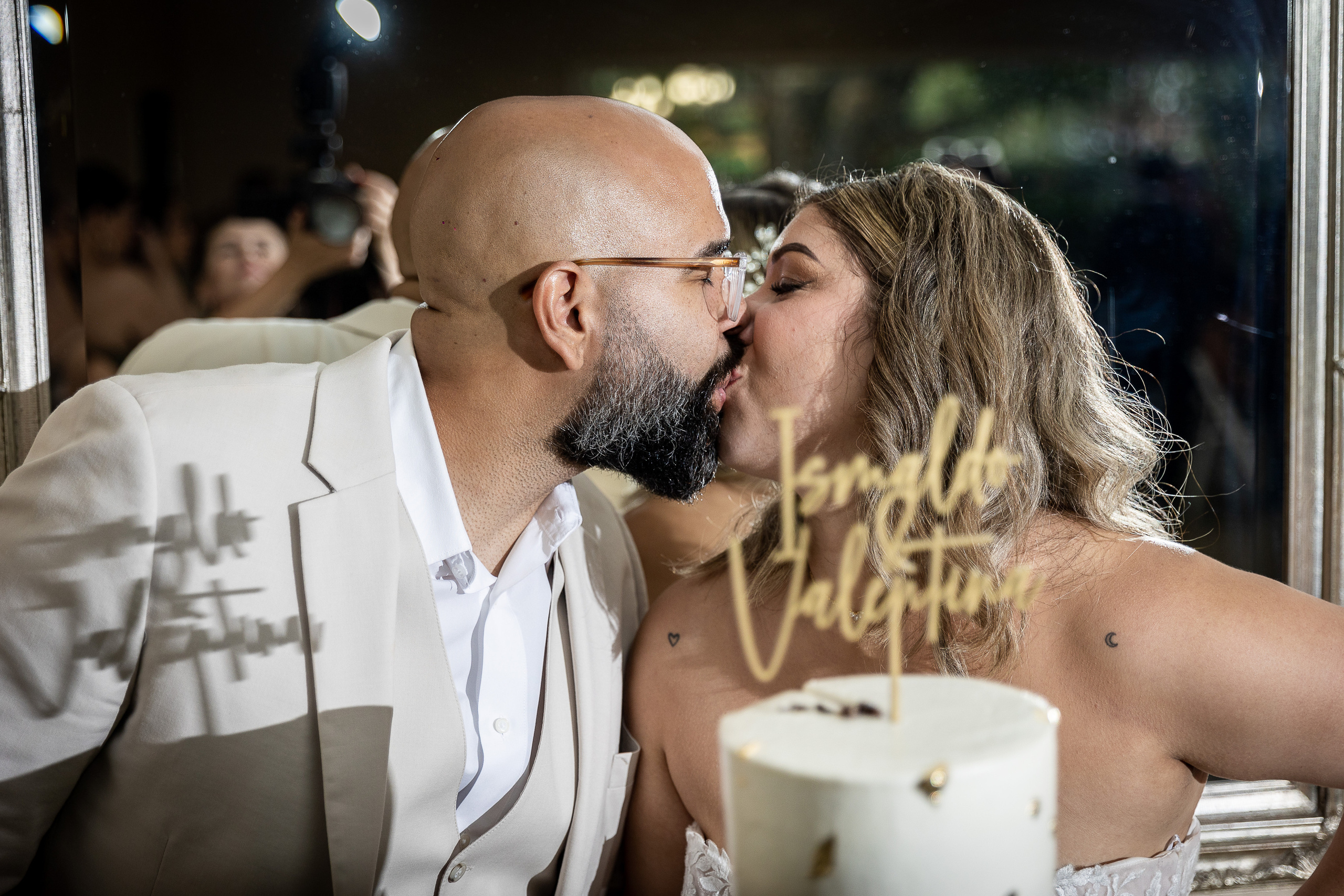 Wedding Sneak Peek from Davis Island Garden Club Venue in Tampa, FL. Wedding and Bar Mitzvah Photographer located in Central Florida