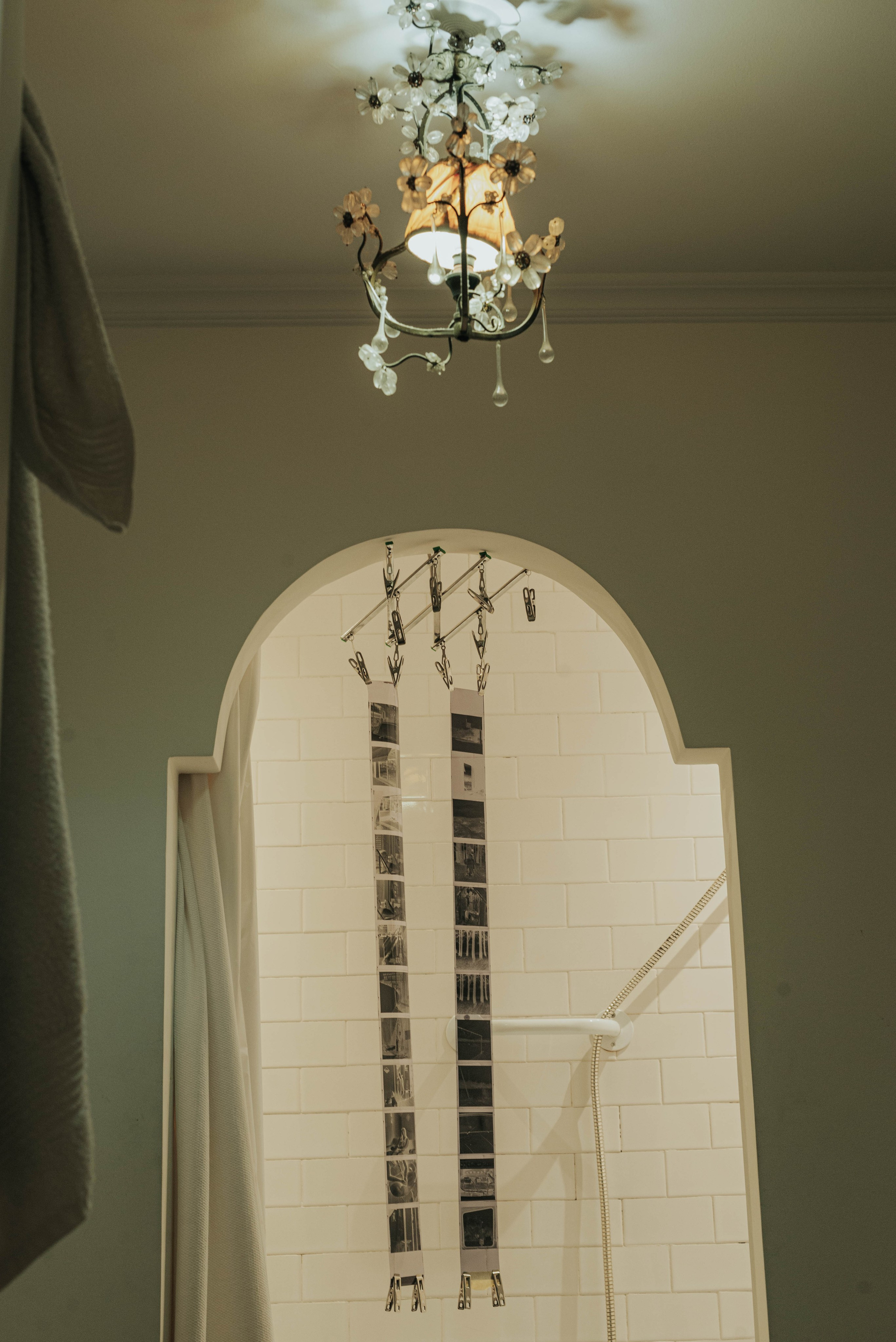 Docdocdoc. Visiting a Friend. Photographer @elmirkami in the city of Buenos Aires