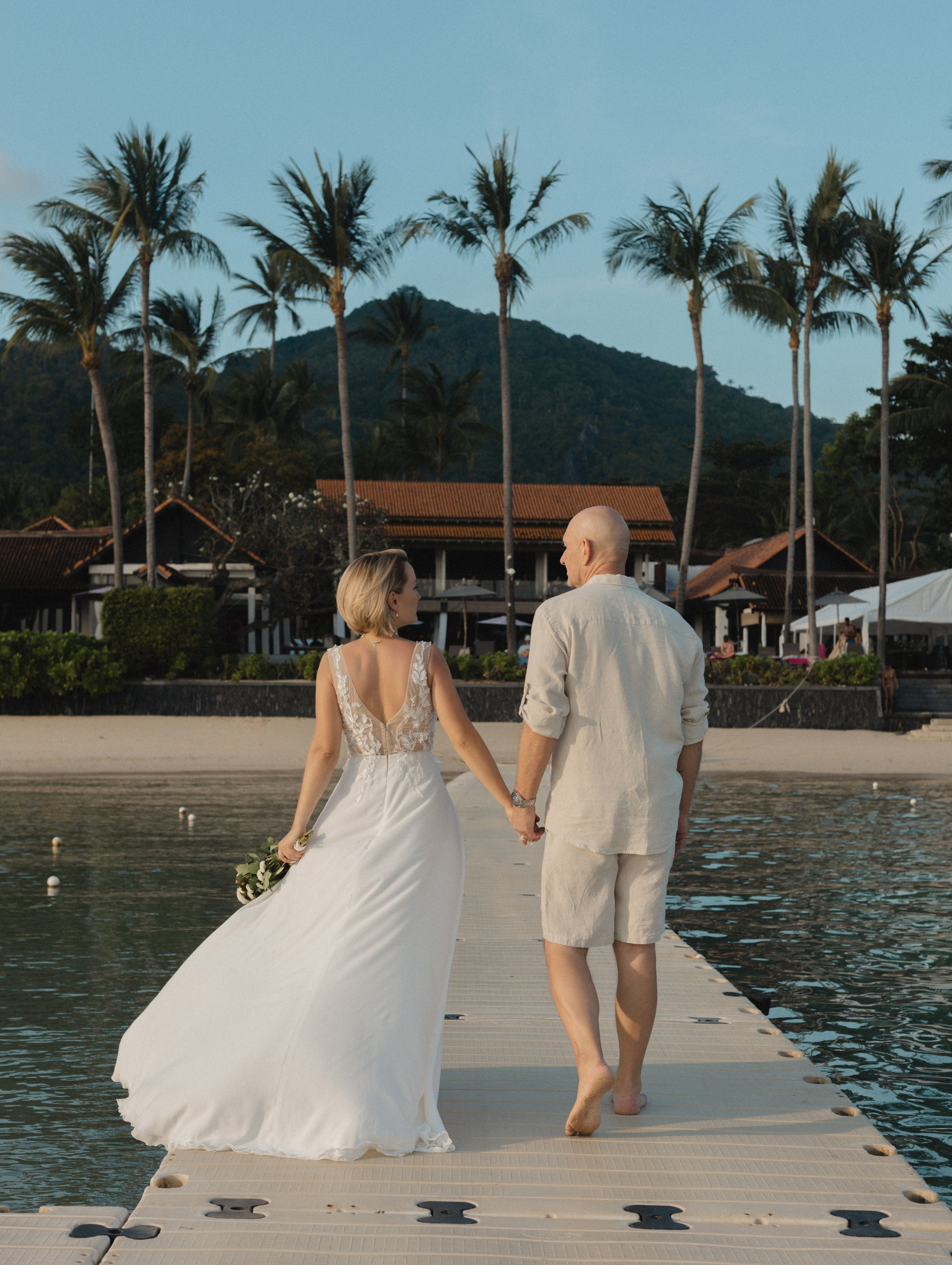 LOVE — STORY. Photographer on Koh Samui Elena