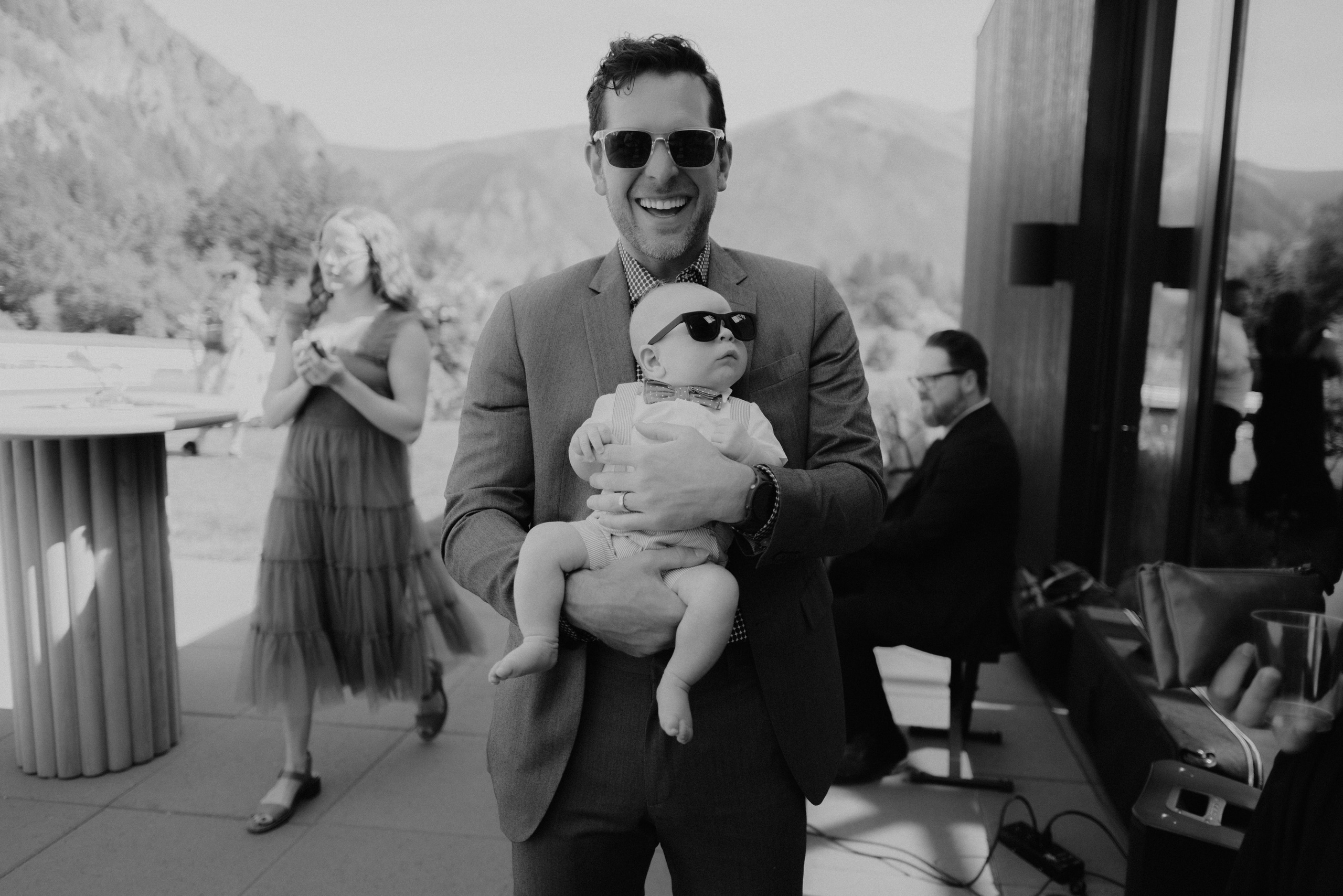 Candid guest moments during a Wind Mountain Ranch wedding