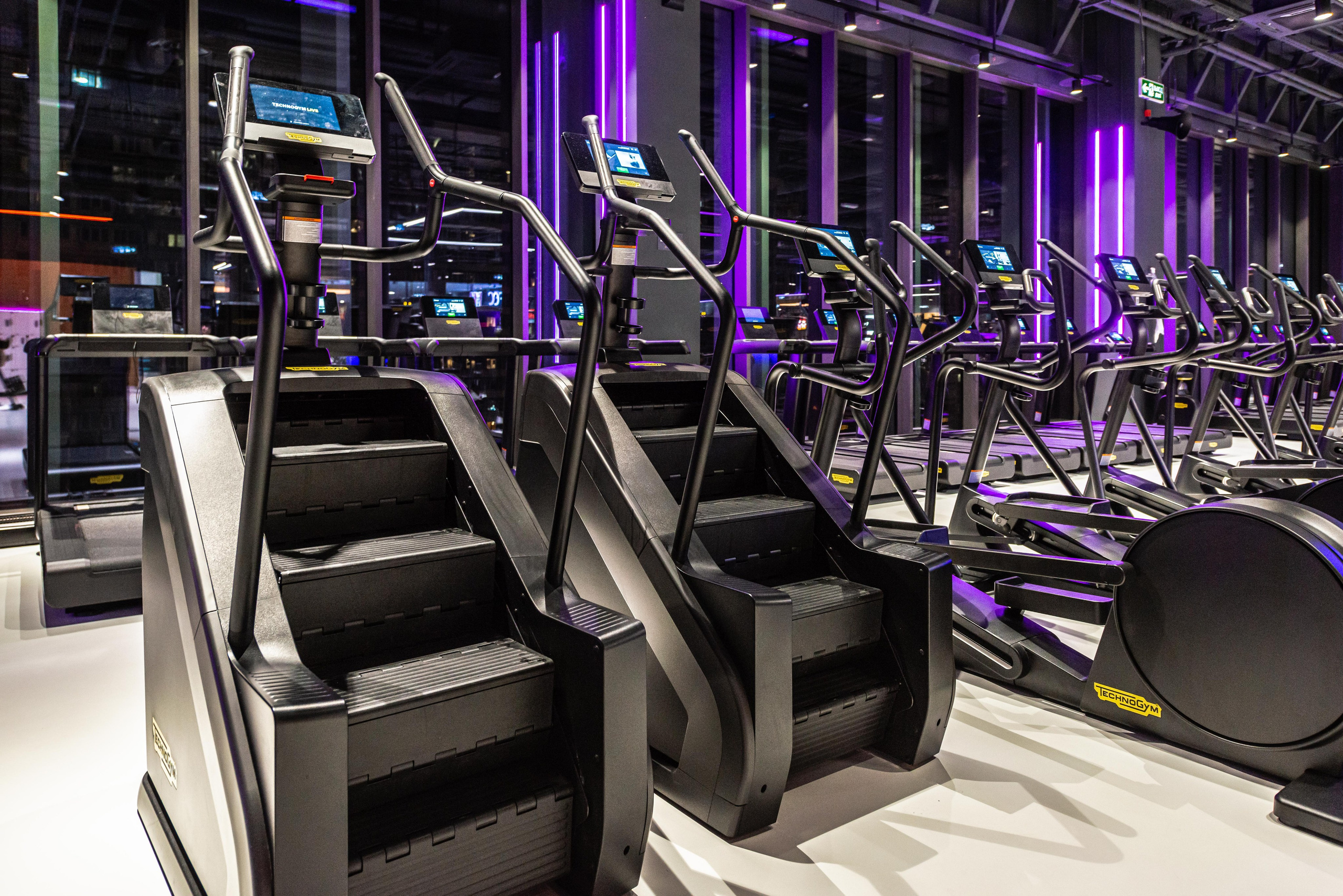 DDX Fitness на Хорошёвском шоссе. PHOTOGRAPHER QUINTANA ROO