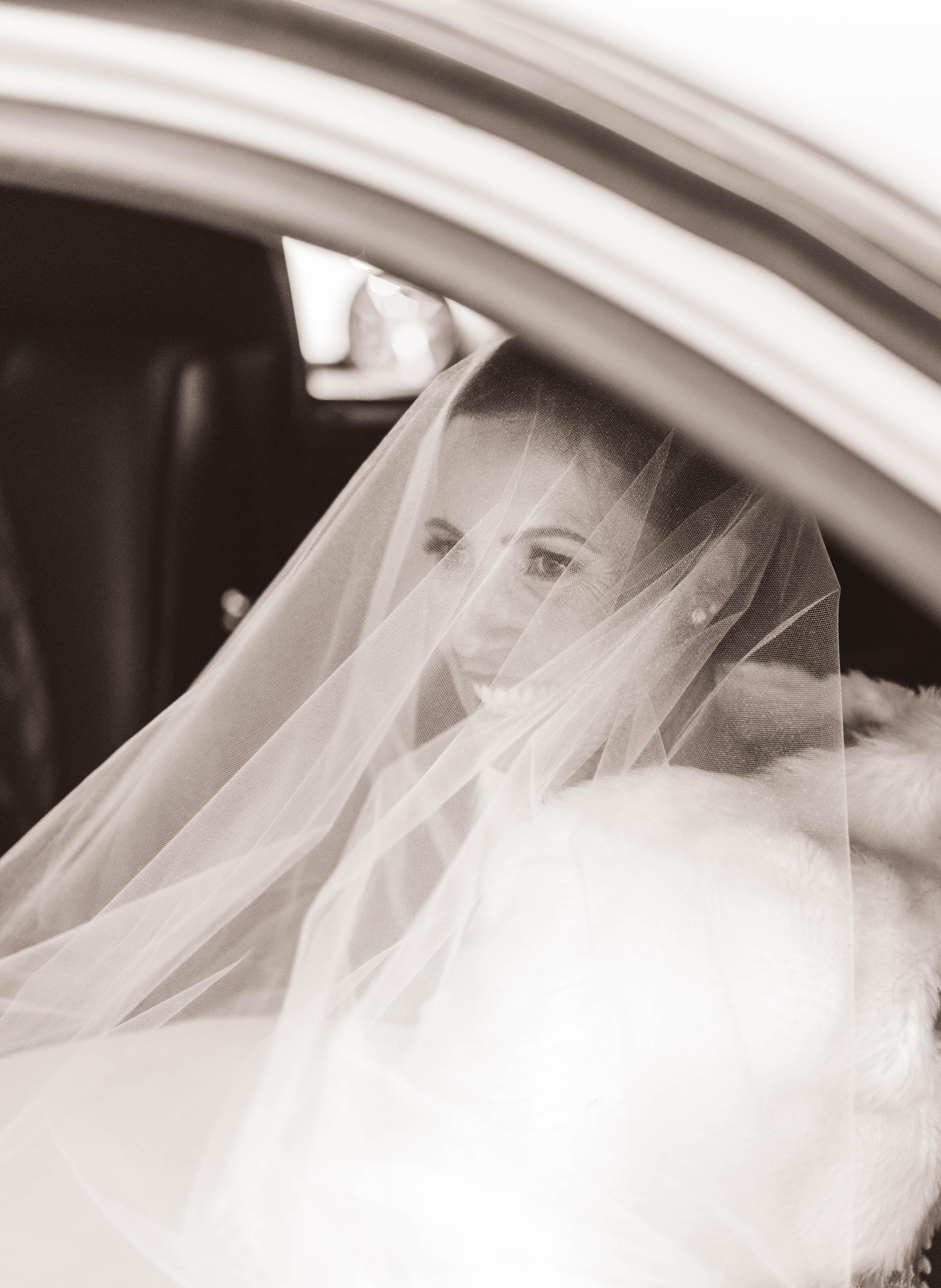 Lara + Michael. True Story Photography