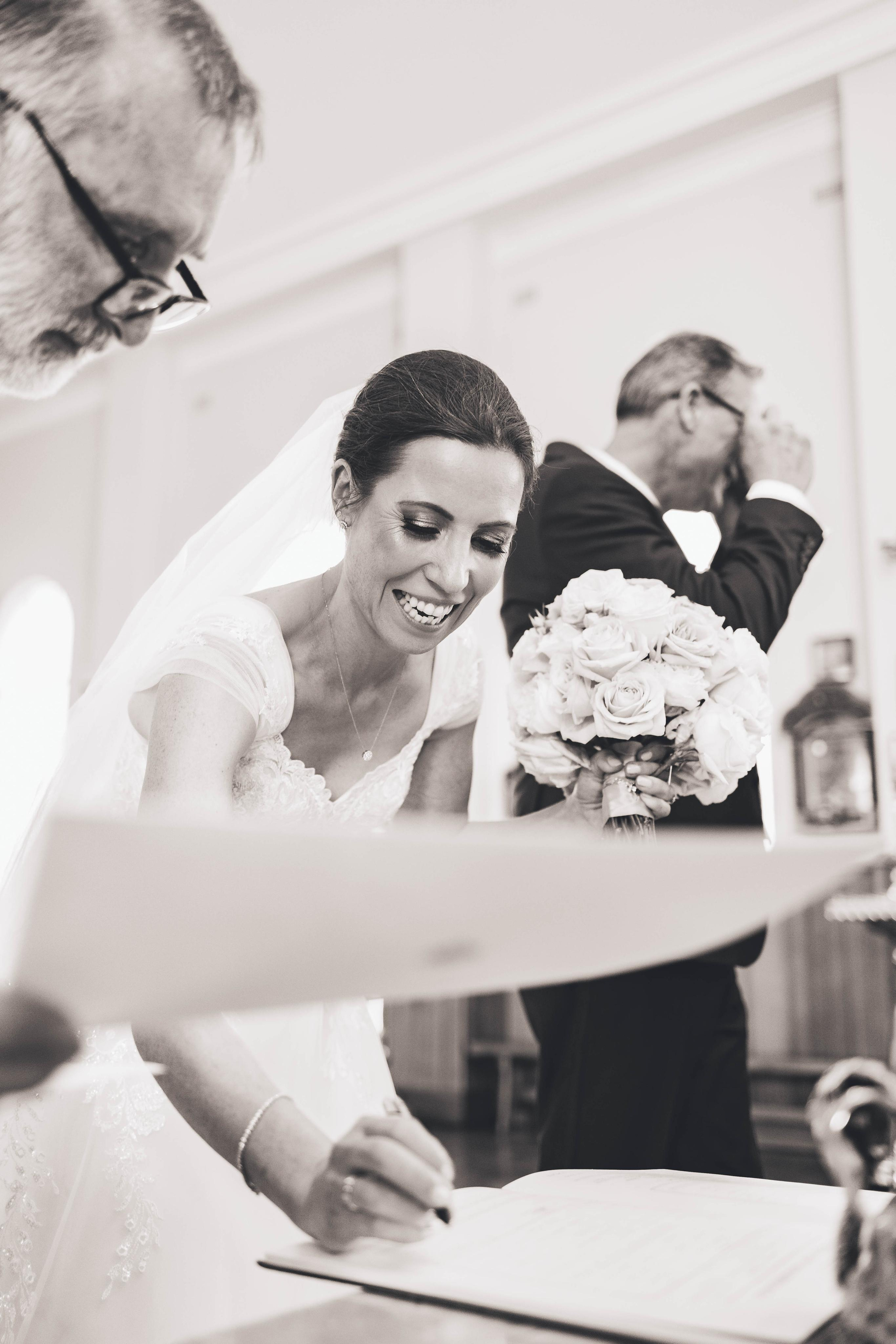 Lara + Michael. True Story Photography