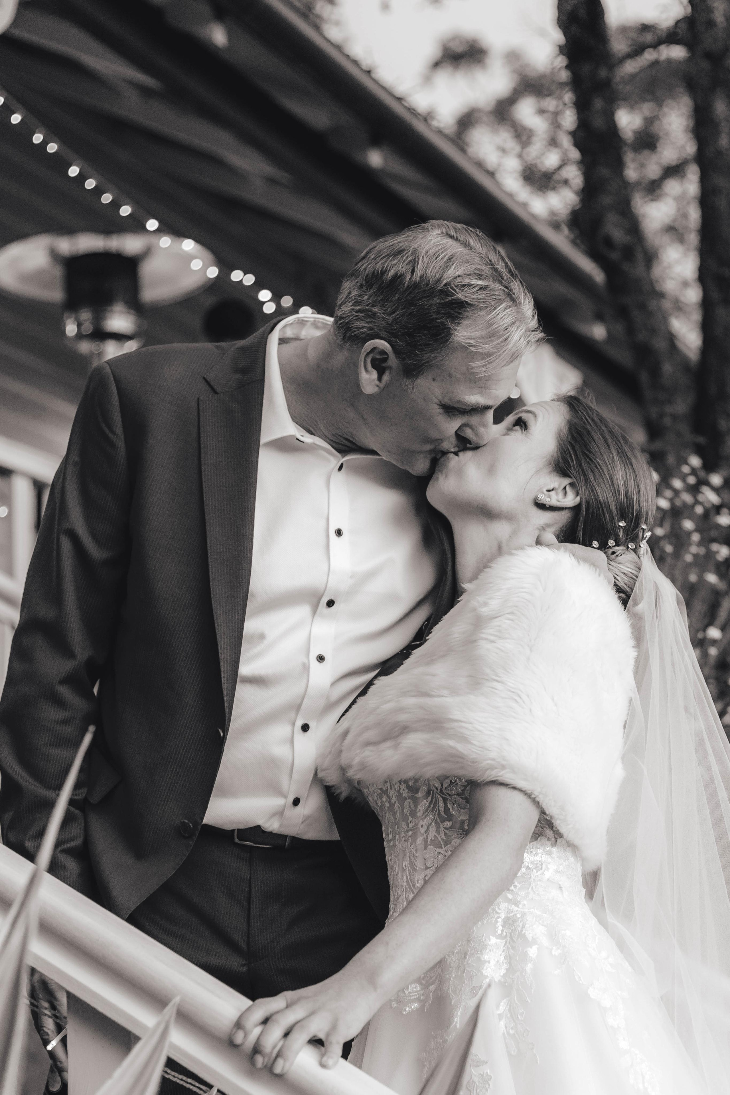 Lara + Michael. True Story Photography