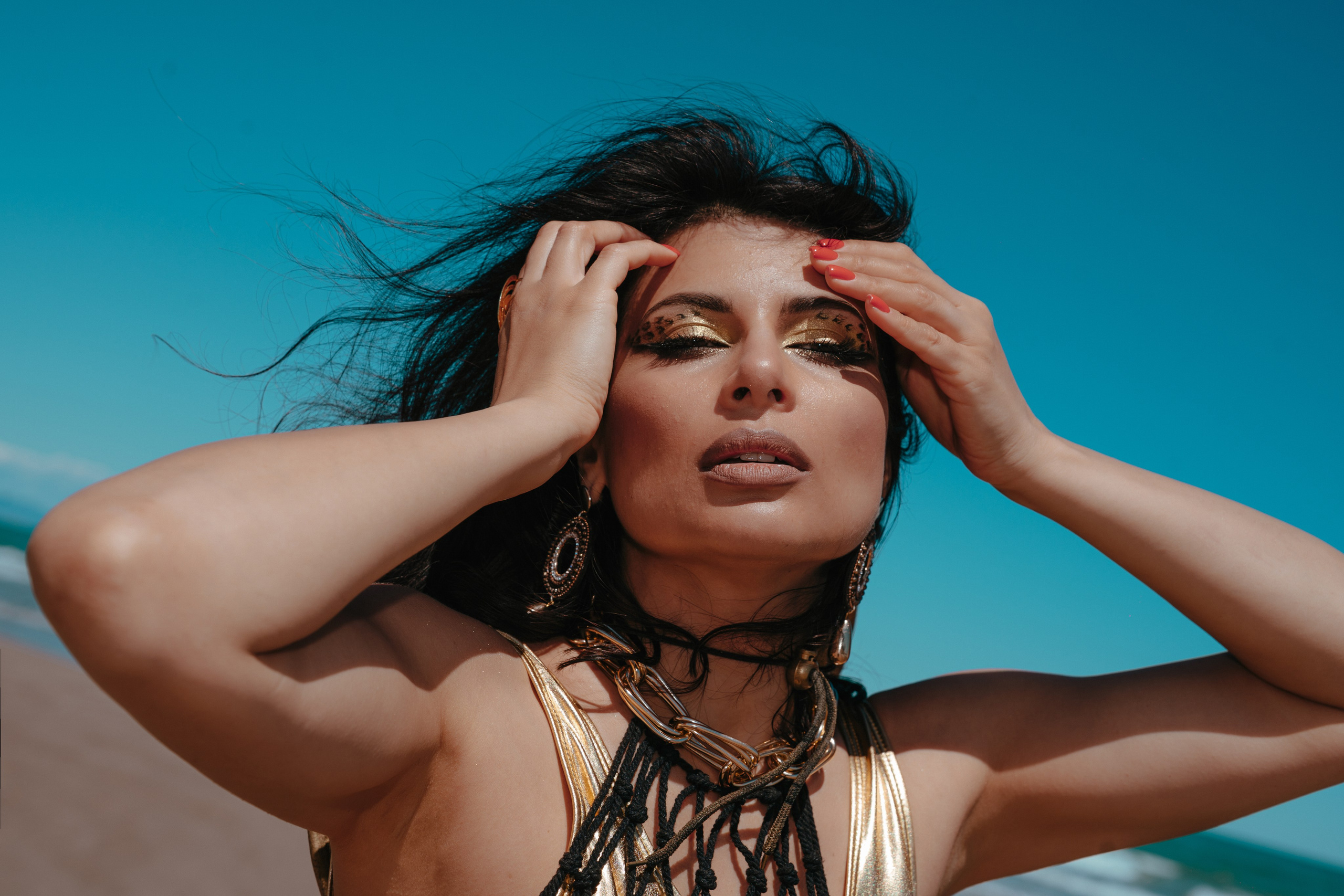 Fotógrafa Olena Petryk. Realizo sesiones de fotos en Puerto de Sagunto