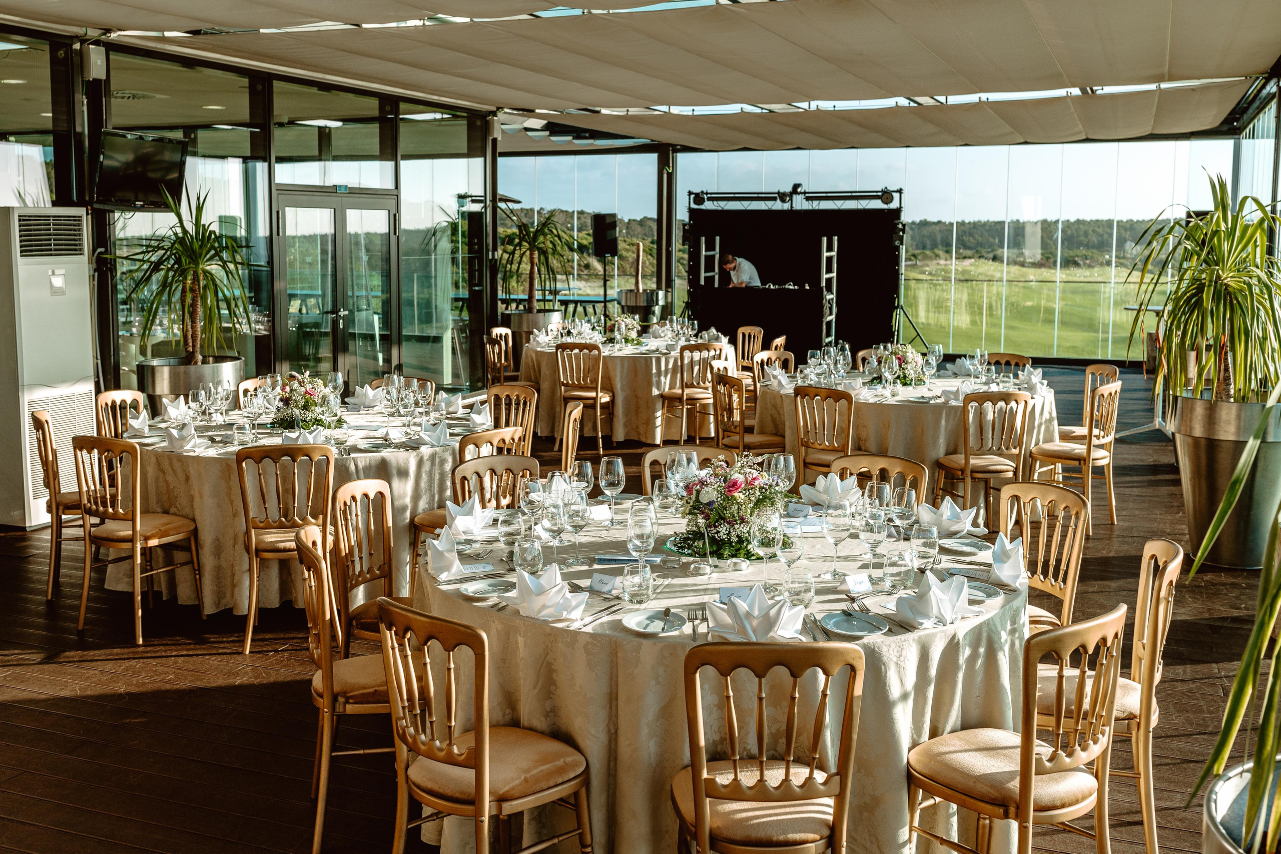 Luxury destination wedding Film & Photography praia del Rey Portugal. Fotografia & Filmes de Casamentos | Portugal & Mundo | Ricardo & Mary