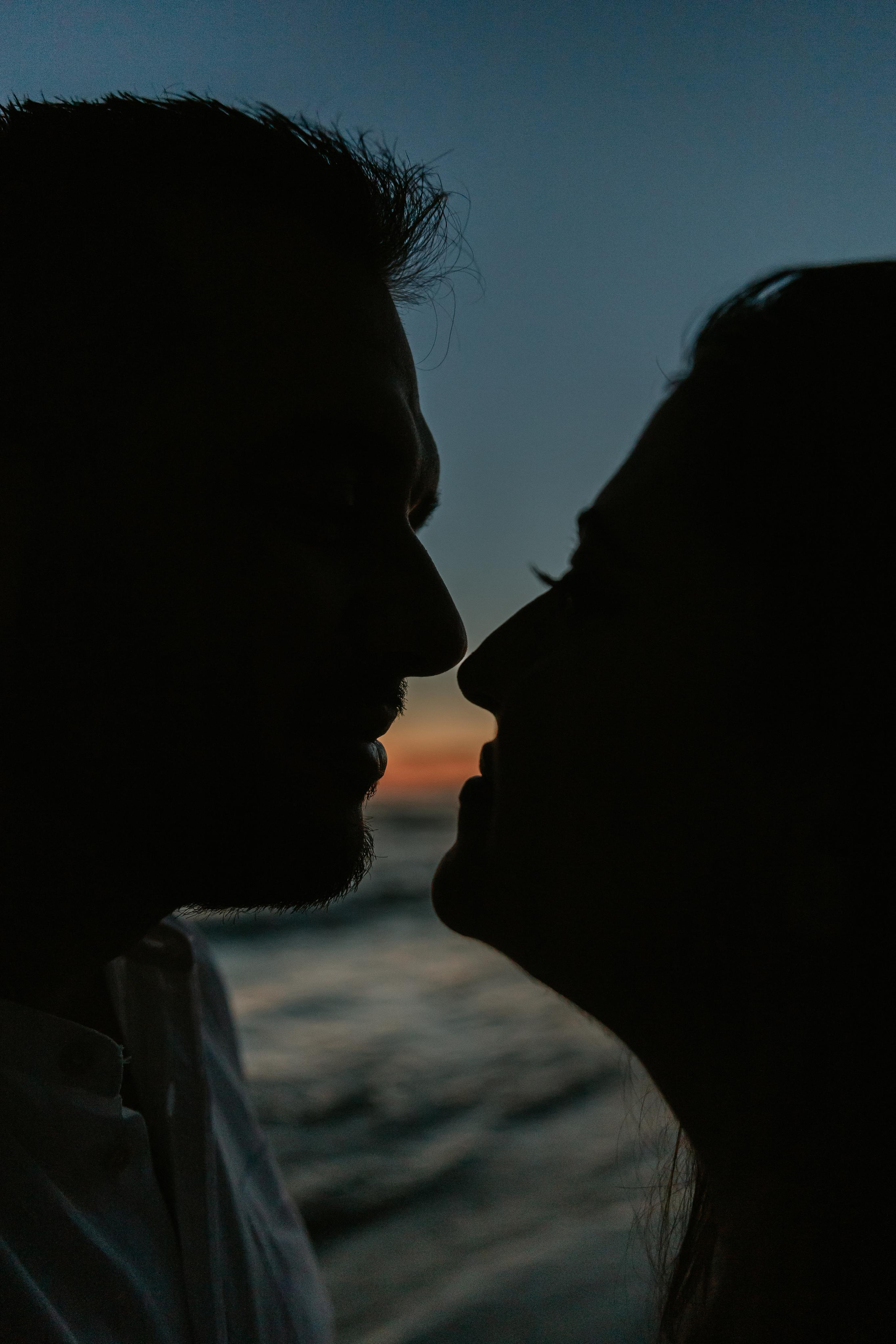 Sessão Maternidade na Praia de Paredes da Vitória. Fotografia e Filmes de Casamento de Luxo | Portugal & Destination Weddings | Ricardo & Mary Pictures